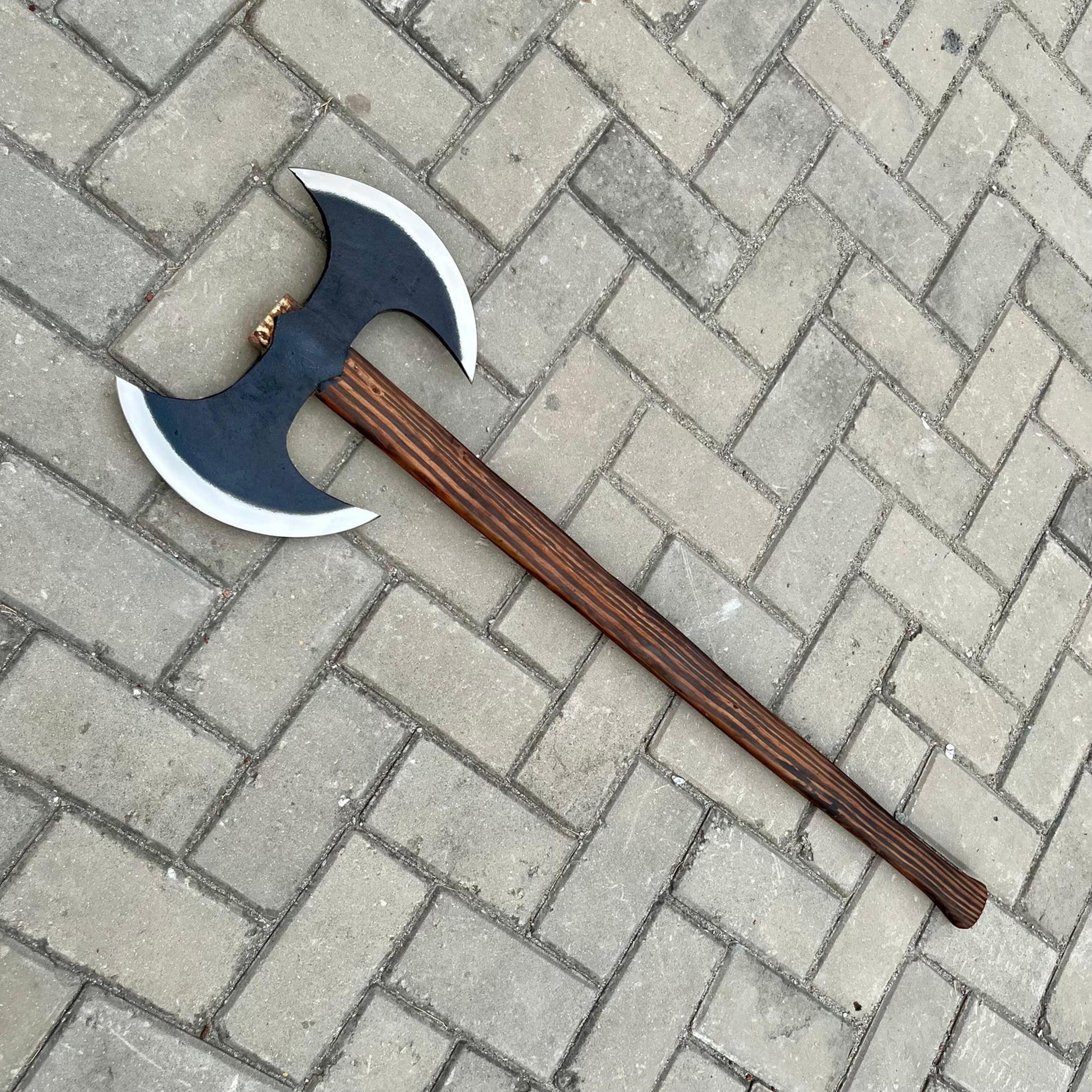 HandForged Double Headed Viking Axe  Carbon Steel Ash Wood  Unique Collectible For Cosplay A 8