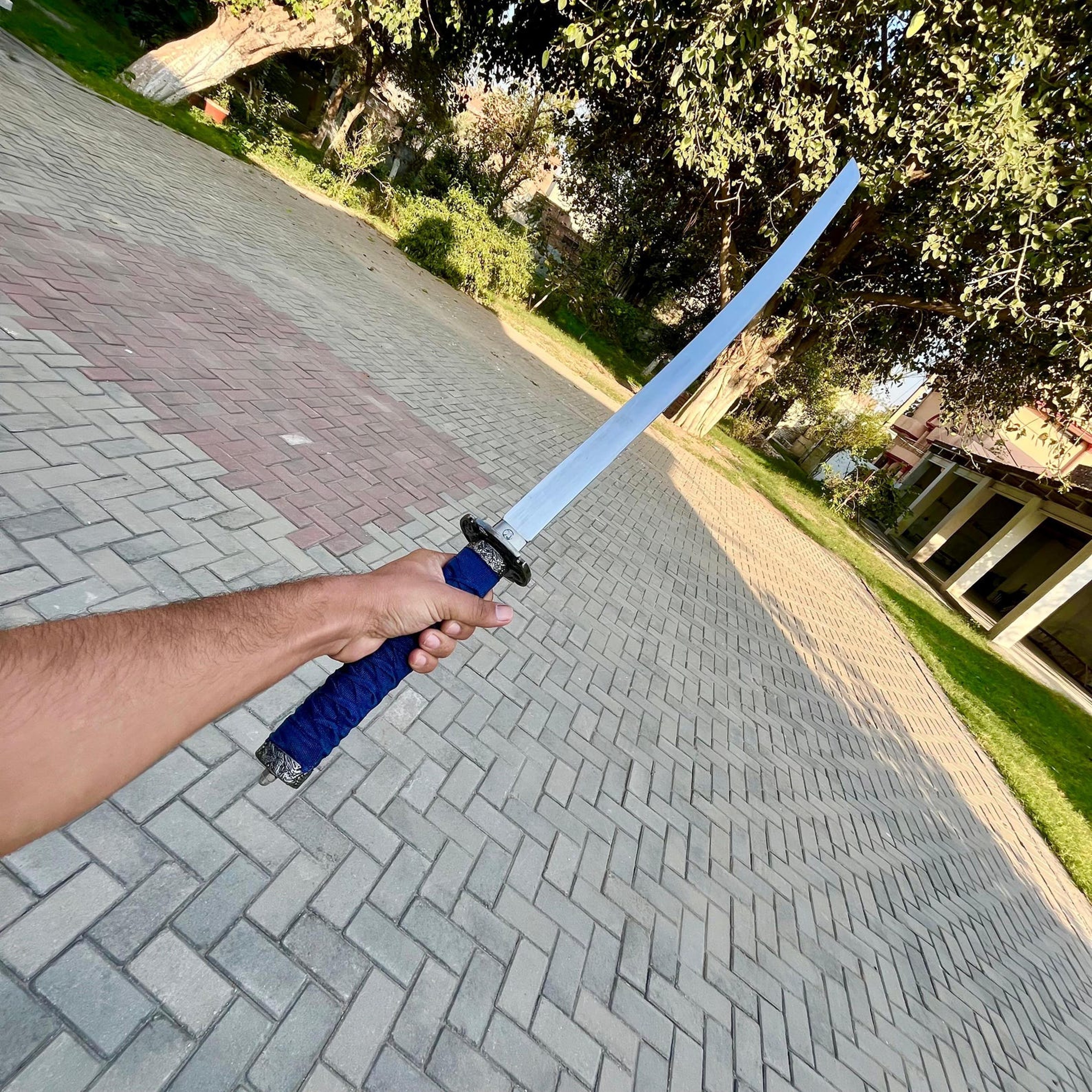 Handcrafted Japanese Samurai Katana Sword With High Carbon Steel Blade And Glossy Scabbard  Pe 5