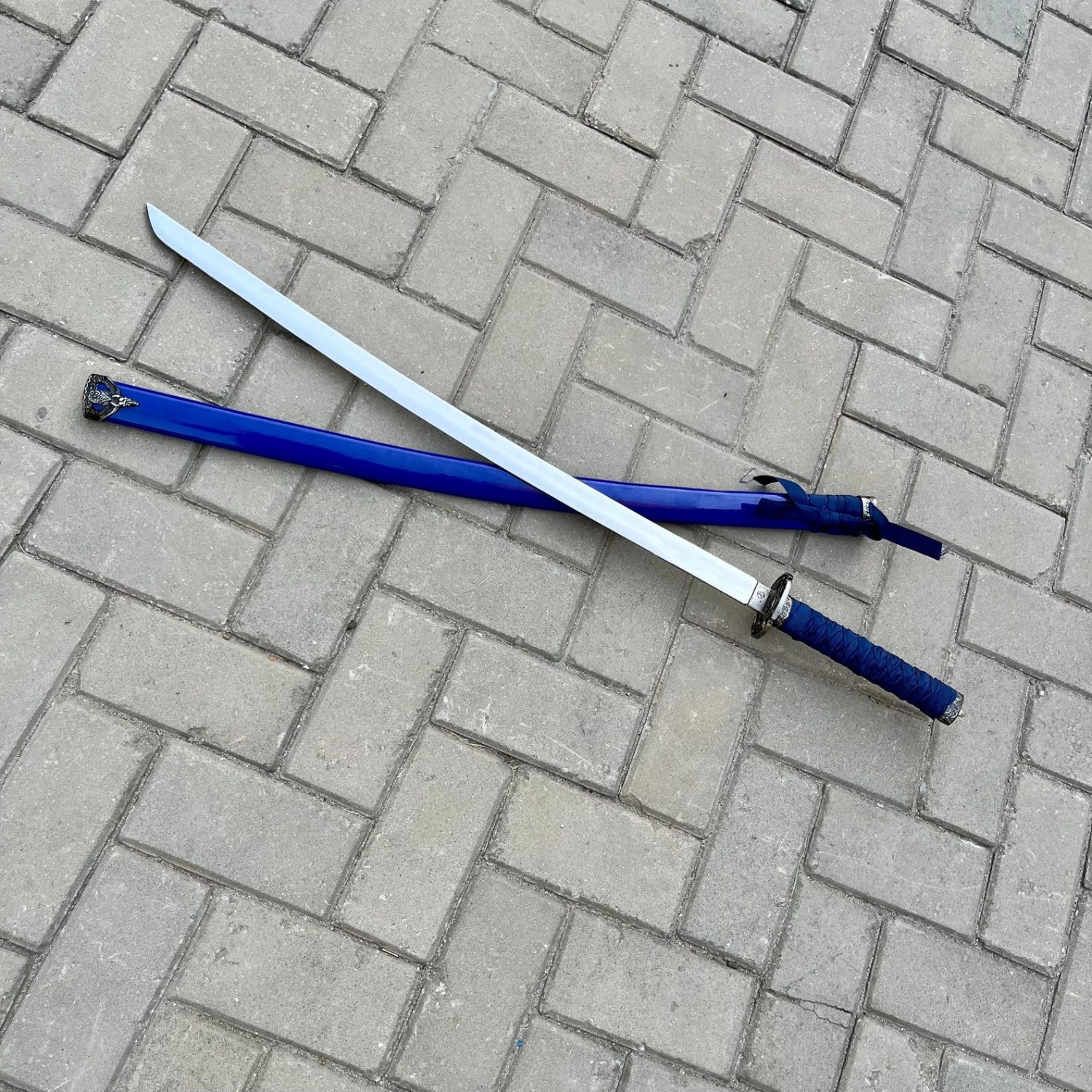 Handcrafted Japanese Samurai Katana Sword With High Carbon Steel Blade And Glossy Scabbard  Pe 7jpg