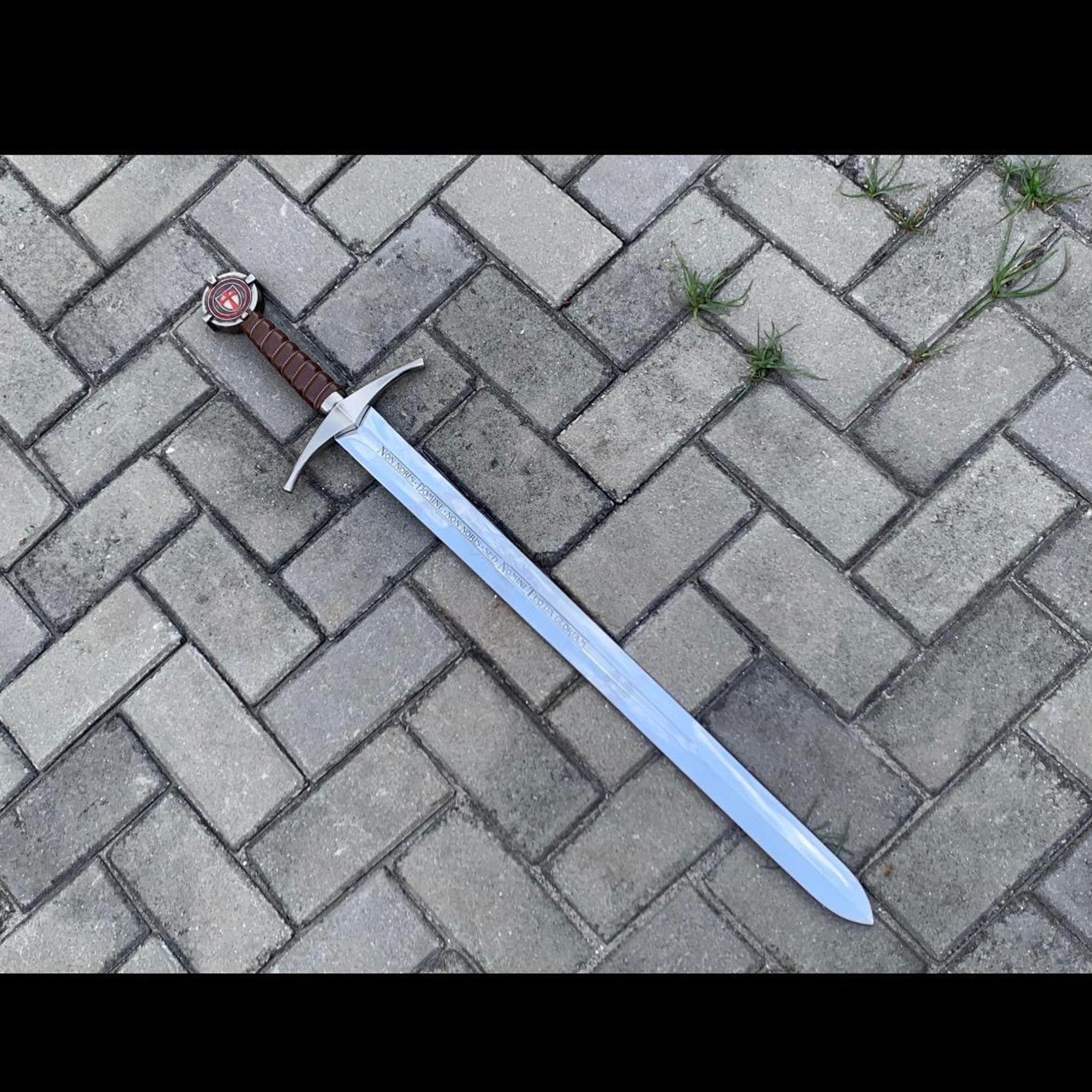 Handcrafted Medieval Collectible Knights Templar Sword With Templar Coin Pommel And LeatherWra 5