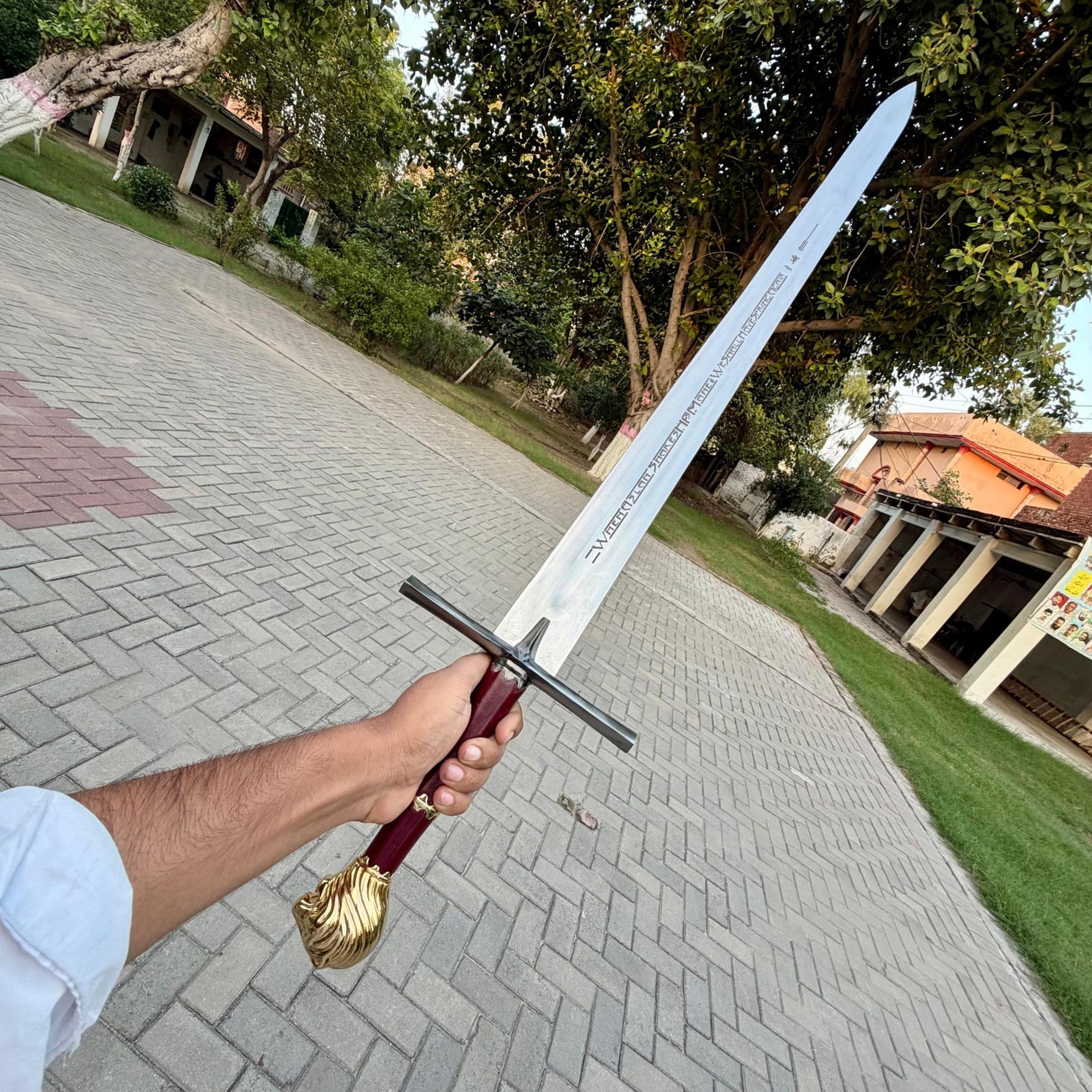 Handcrafted Chronicles Of Narnia Rhindon Sword Replica  Prince Peters Iconic Blade 3