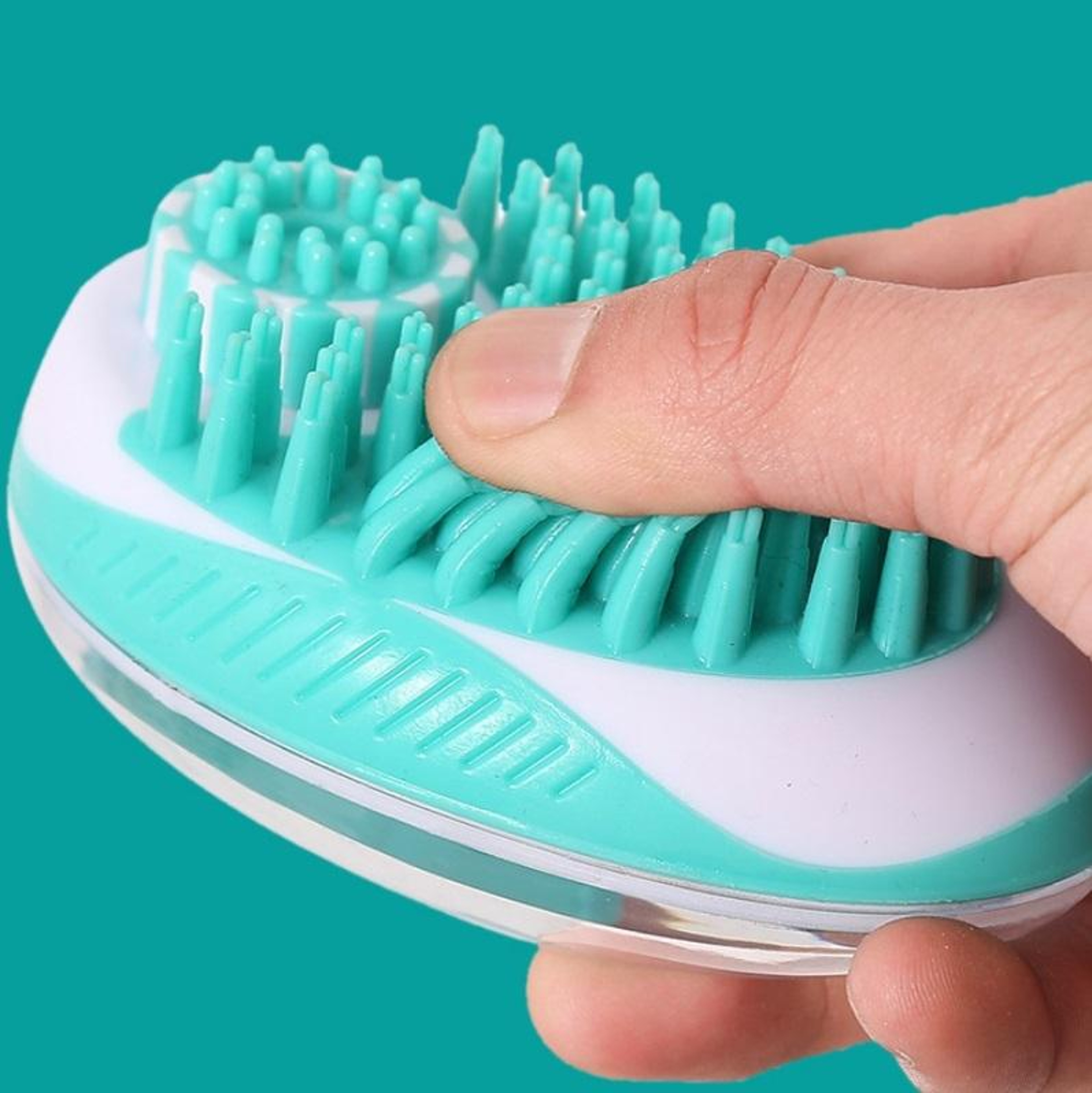 Foaming Dog Bath Brush And Pet Shampoo Brush For Cats And Dogs 2