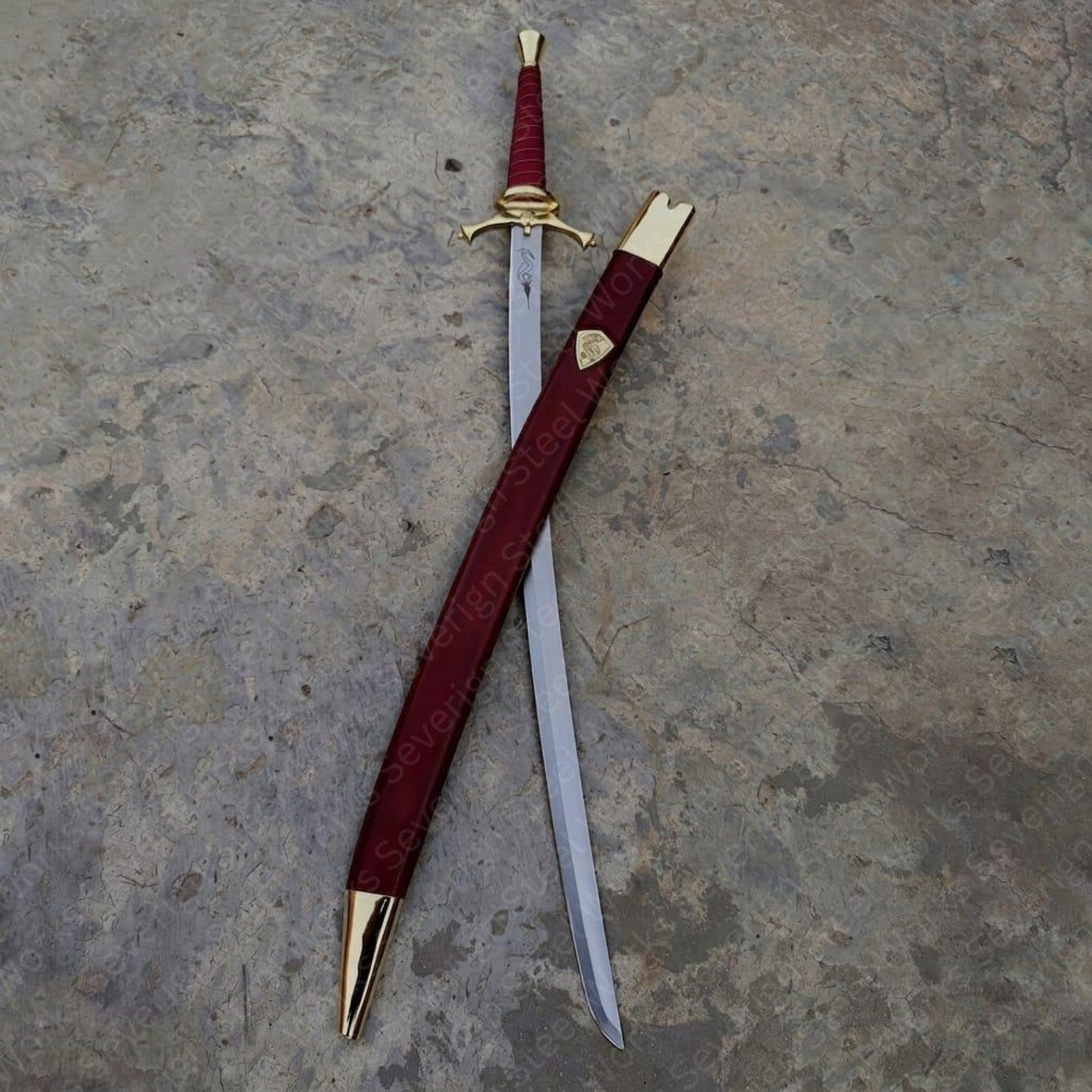 Authentic 42 Carbon Steel Viking Greatsword Handcrafted Leather Scabbard Collectors Fantasy R 0jpg