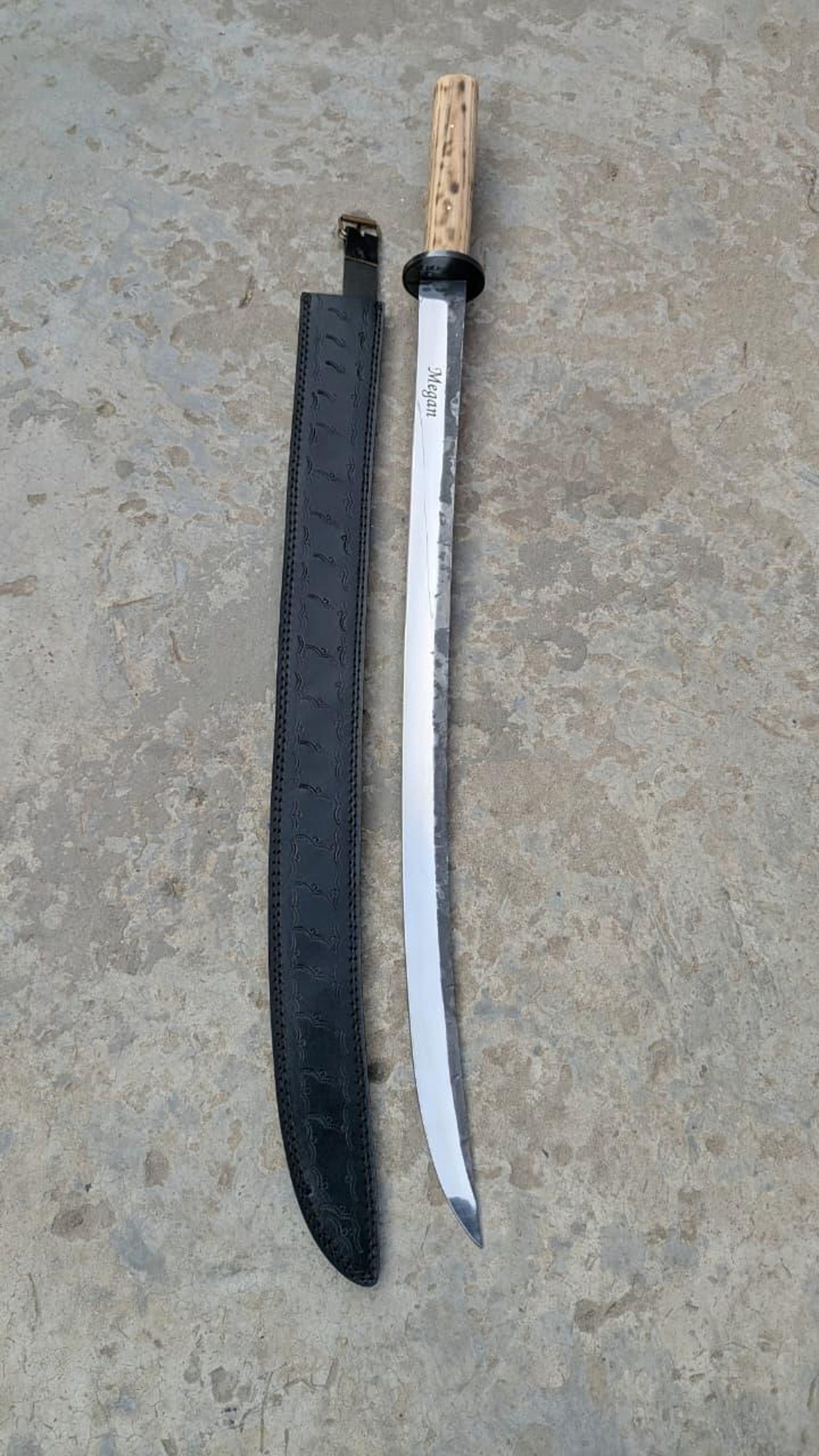 Ronin Katana Sword 16th Century Inspired TwoHanded Saber With 1075 High Carbon Steel Blade Fu 5