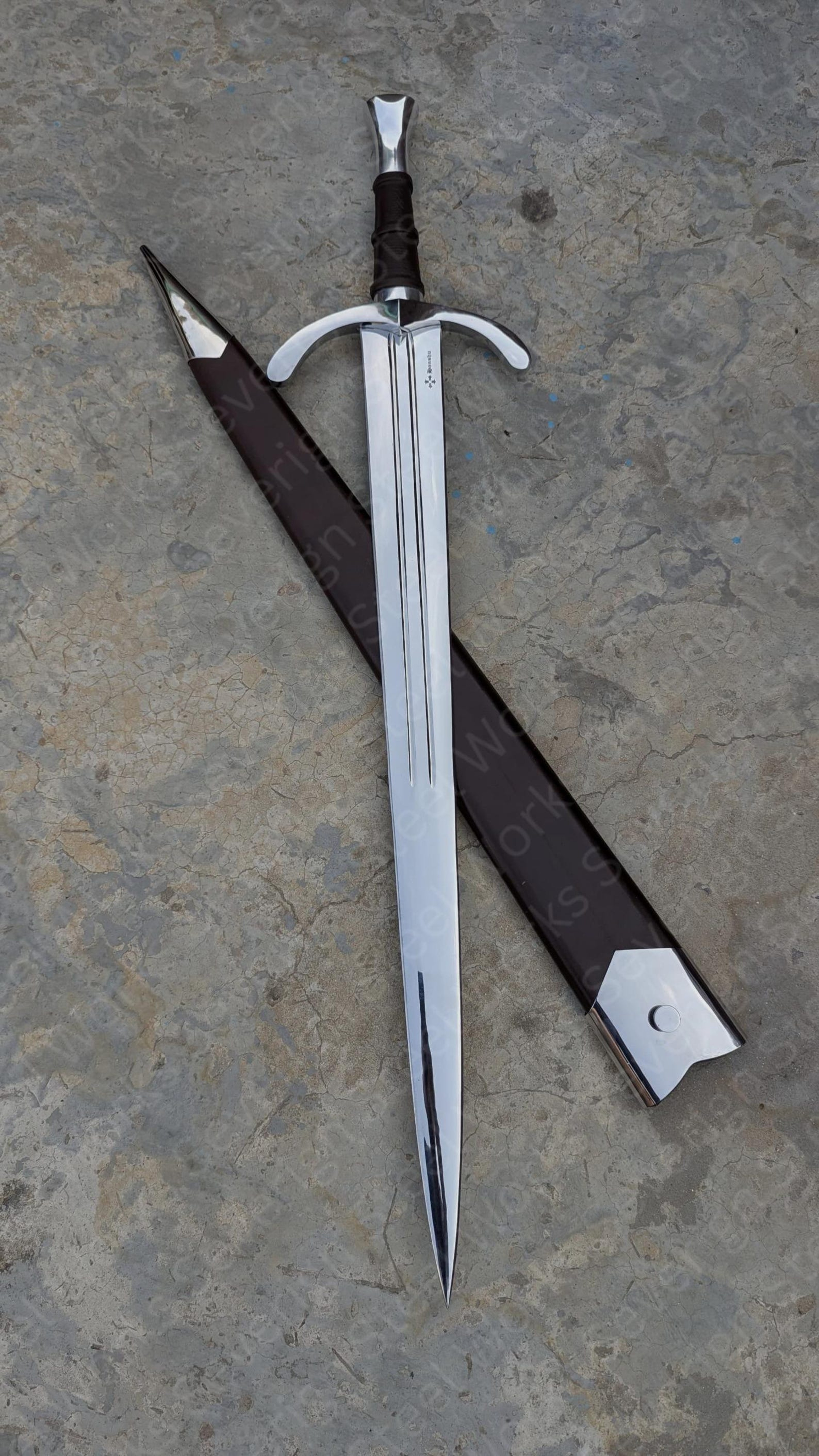 40 D2 Steel Honshu Historic Collectible Handmade Medieval Display Piece With Leather Scabbard 4
