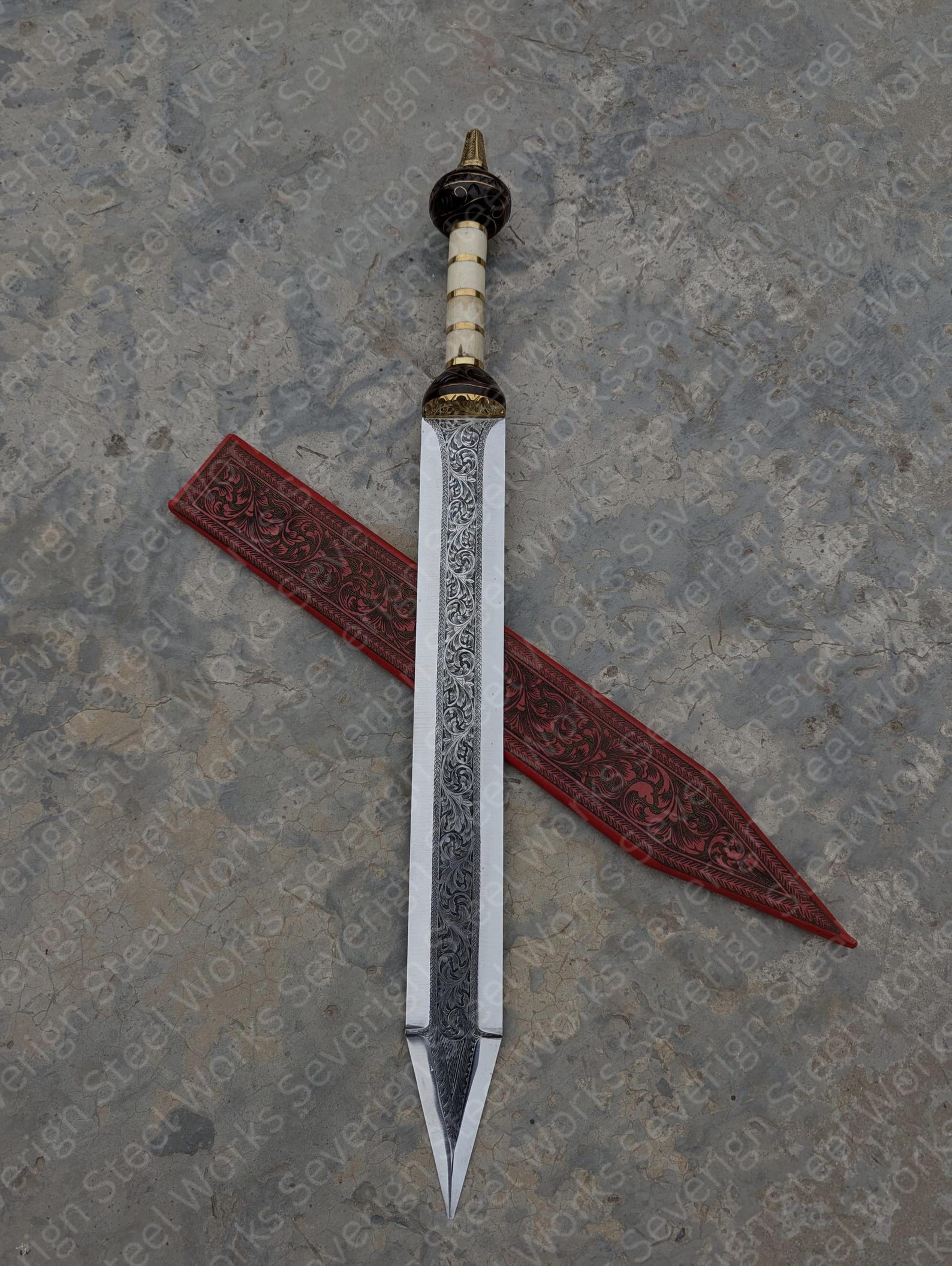 Authentic Roman Gladius Sword 1095 Carbon Steel HandEngraved Blade Leather Scabbard Collector 3