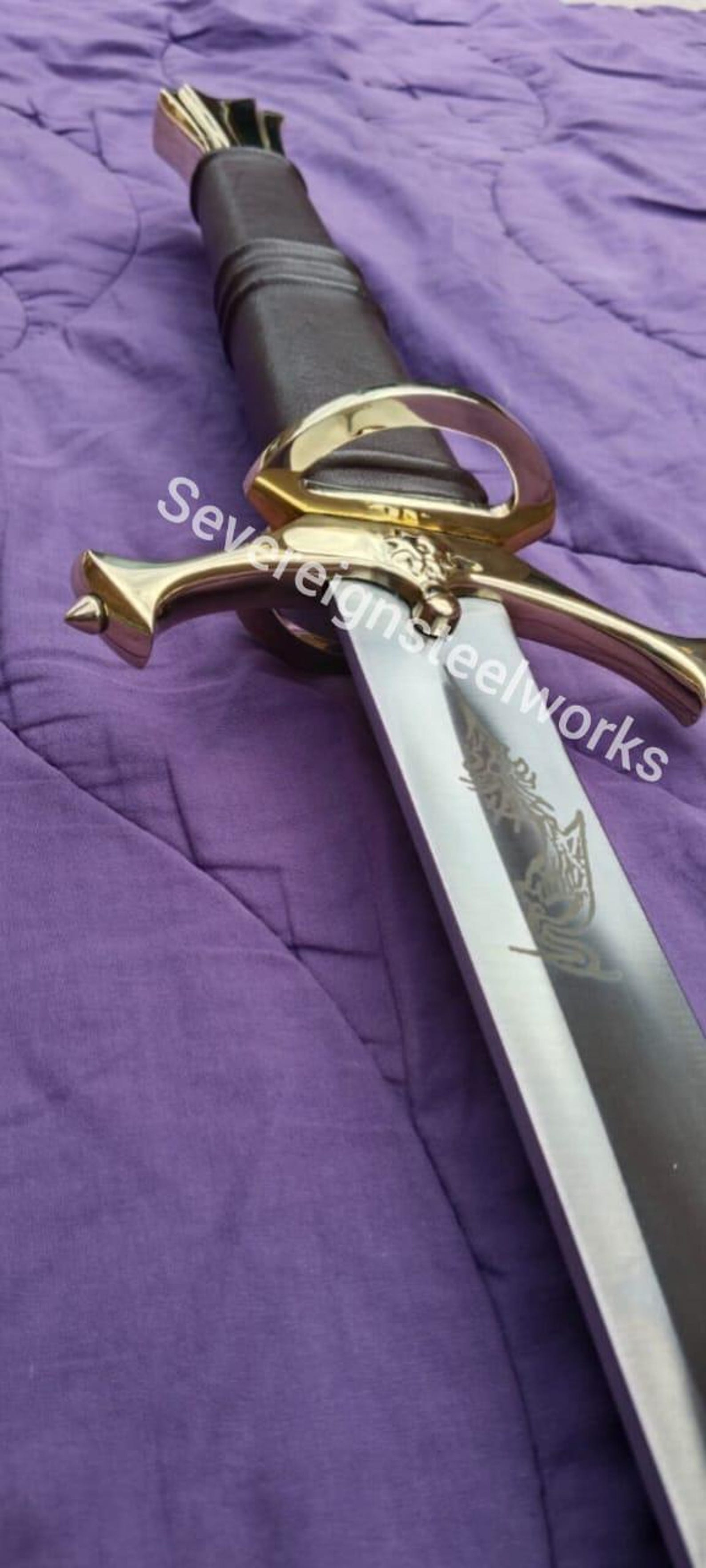 43 High Carbon Steel Heron Mark Replica Limited Edition WheelInspired Medieval Sword For Fant 1