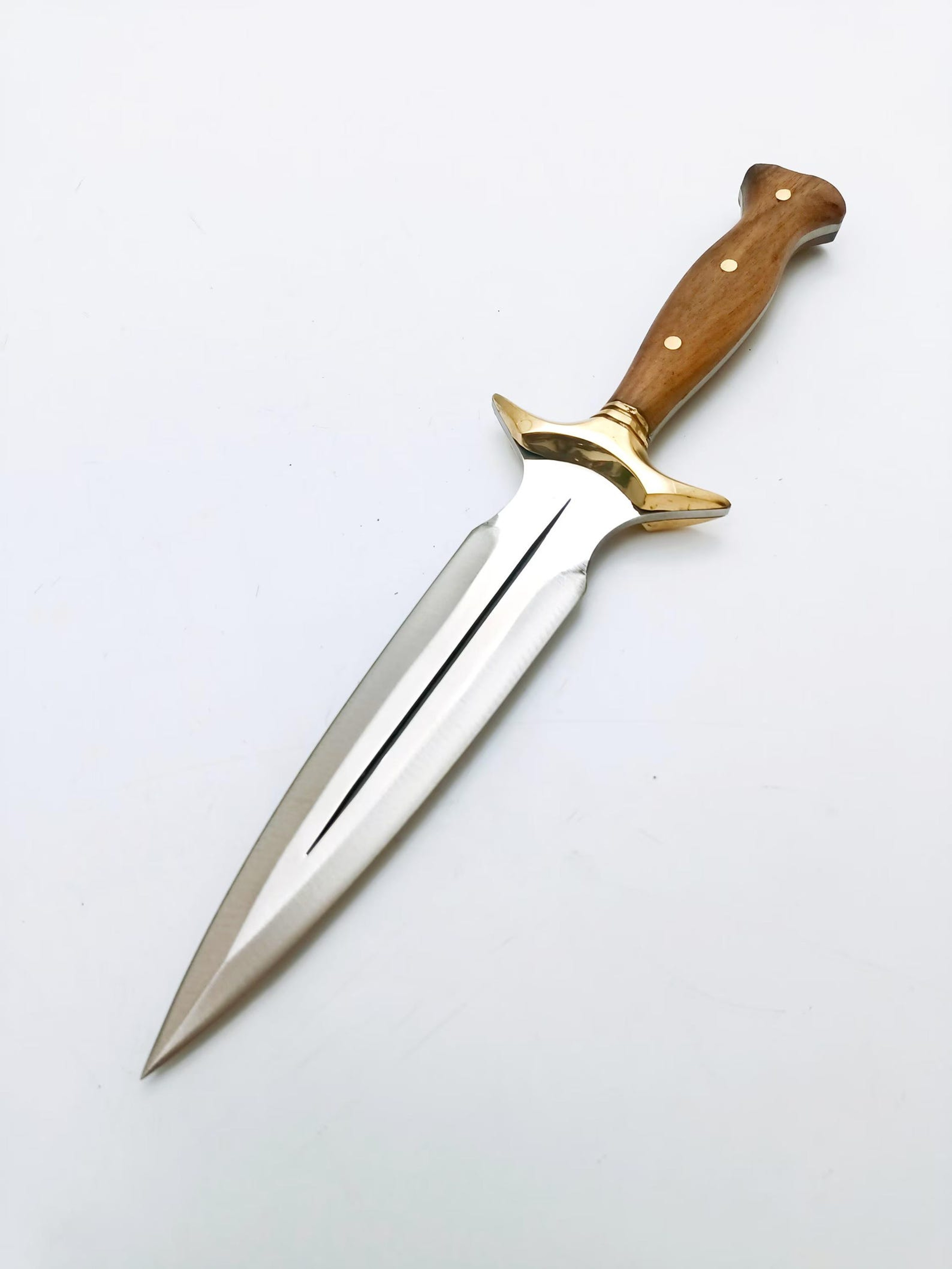 Premium Personalized Machete Knife With Walnut Handle And Engraving  Ideal For Outdoor Adventures A