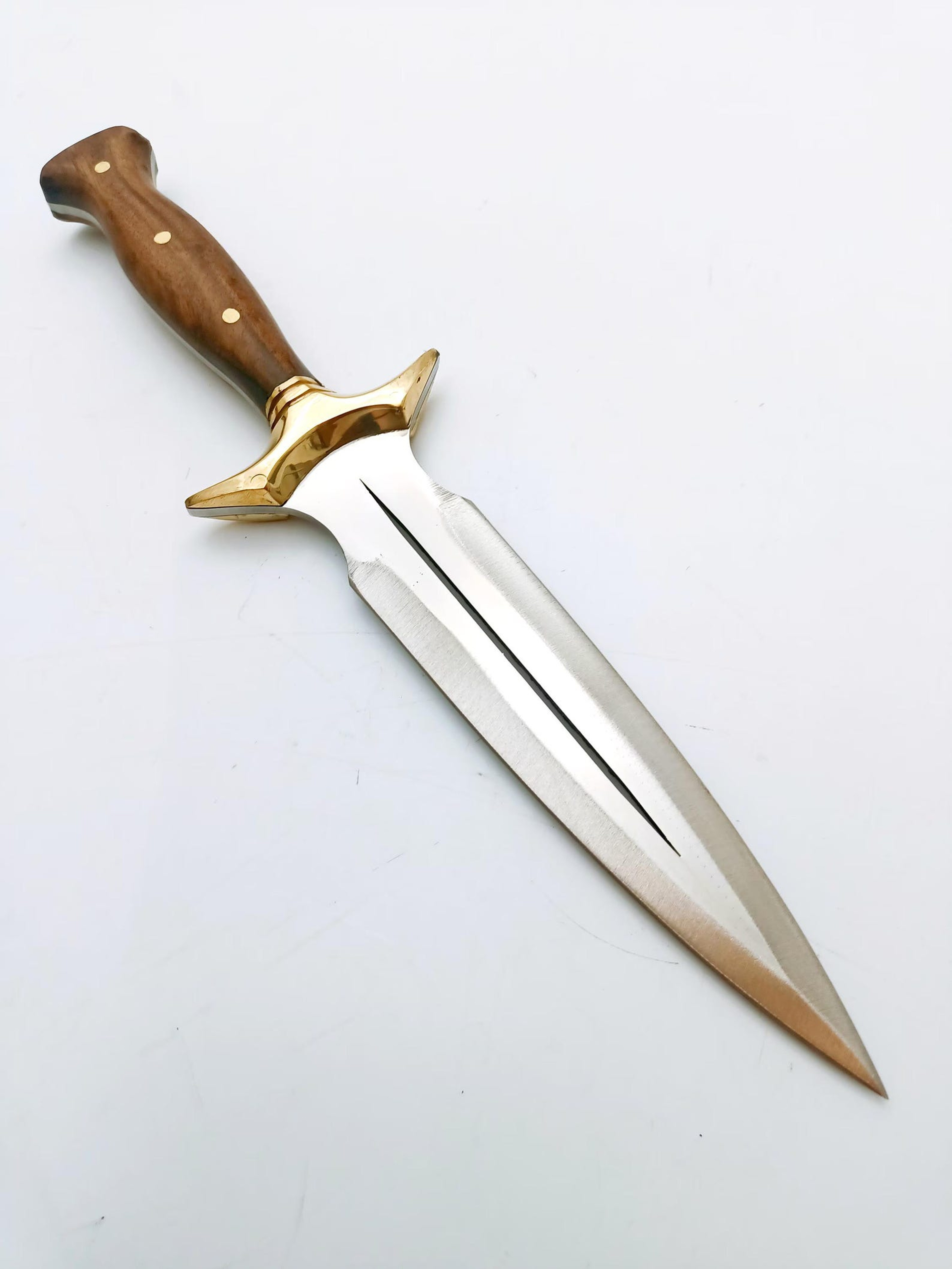 Premium Personalized Machete Knife With Walnut Handle And Engraving  Ideal For Outdoor Adventures A