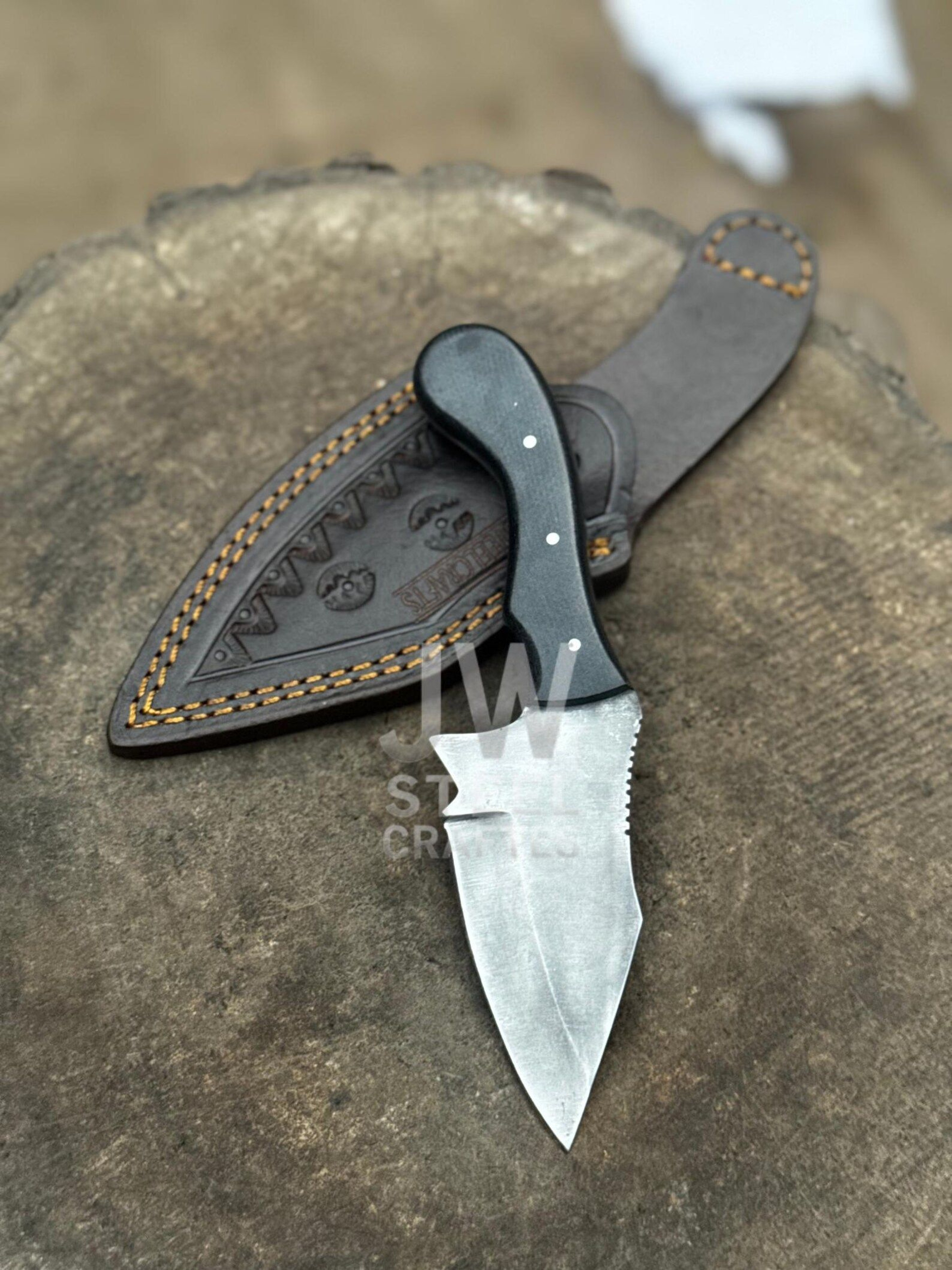 Handmade Mini Damascus Skinner Knife With Unique Horn Handle And Leather Sheath  Perfect For O 4