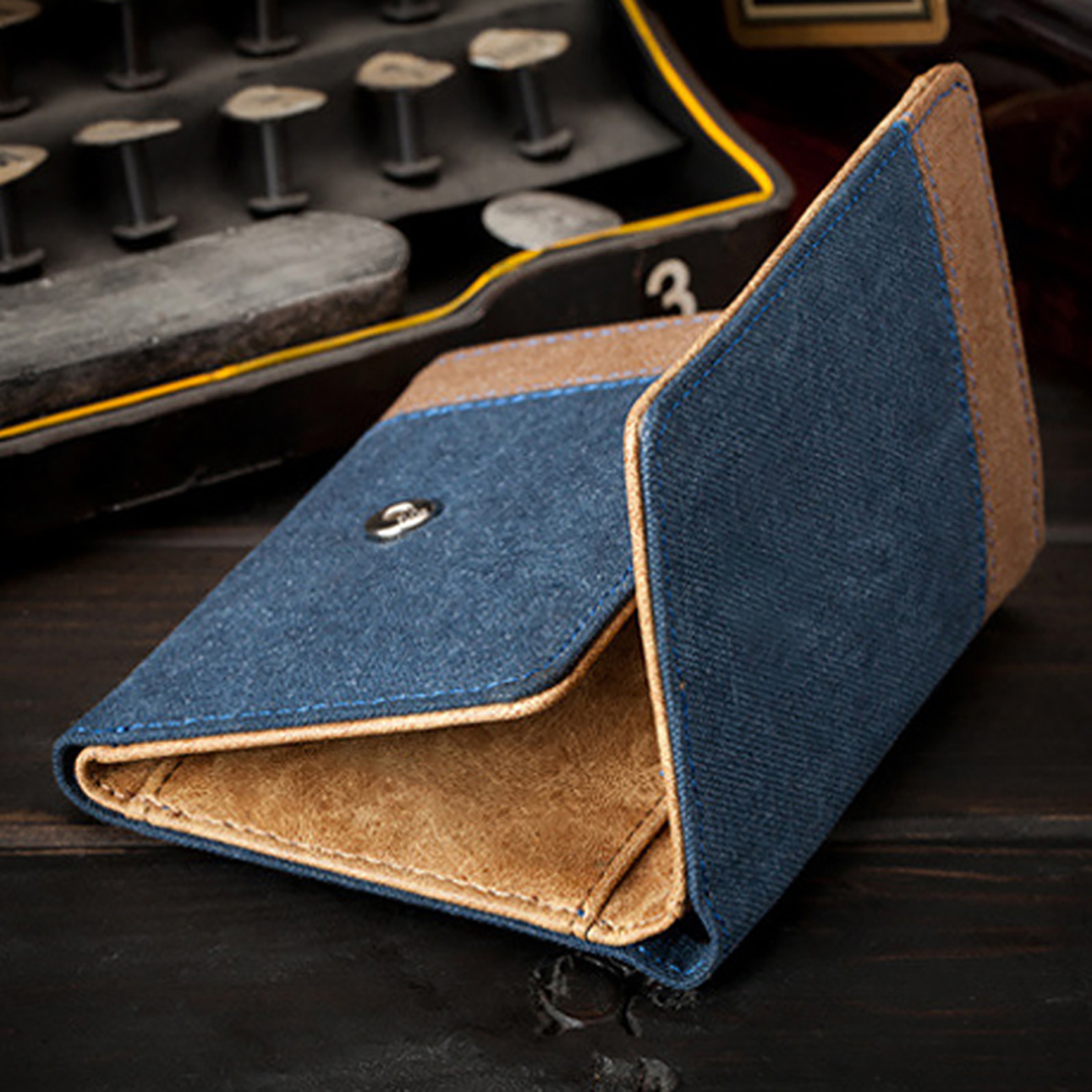 Handmade Men Short Wallet With Card Holders, Vintage Trifold Wallets For Men, Multi Slots Coin Purse Money Bag – view 3