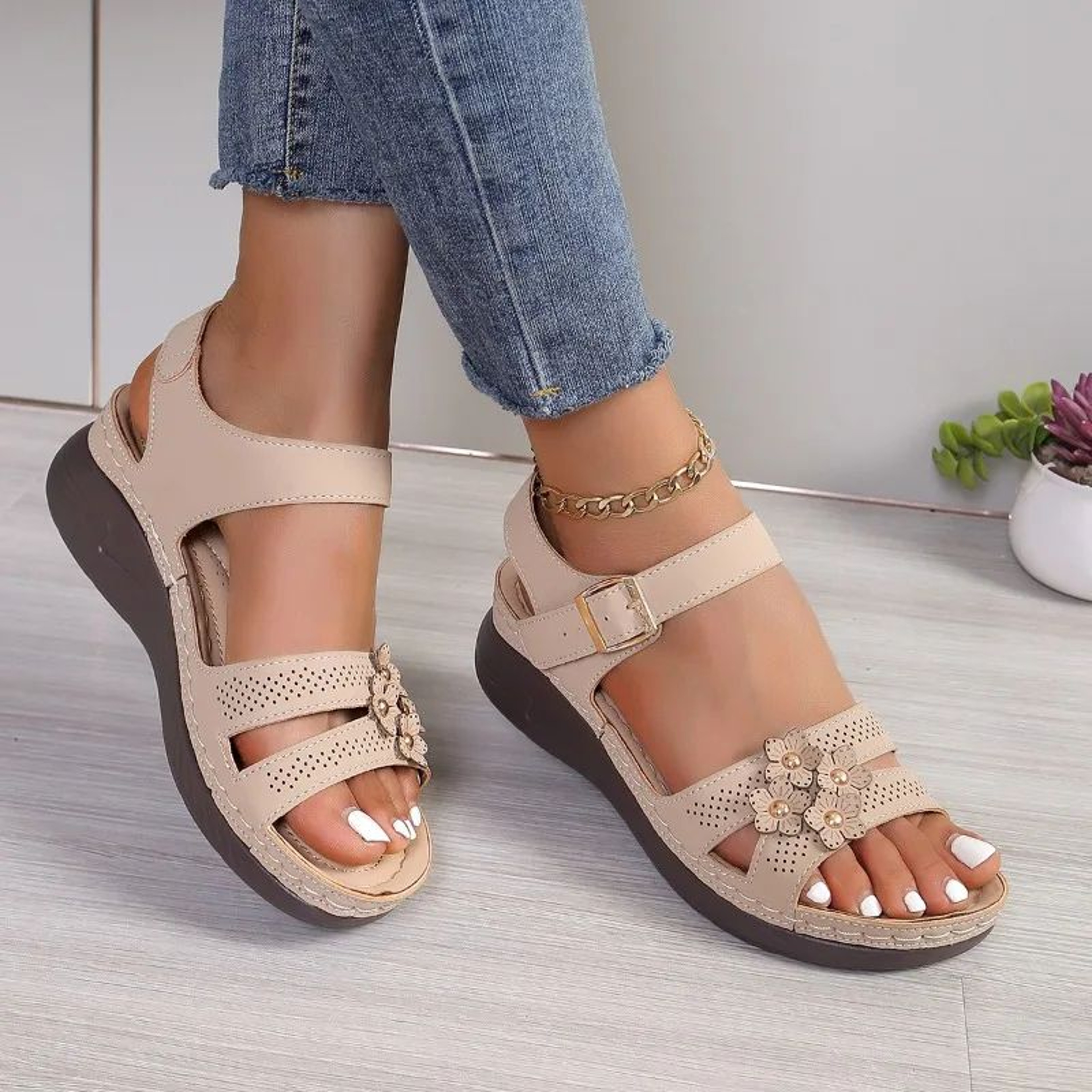 HighQuality Summer Casual Wedge Sandals with Arch Support 1