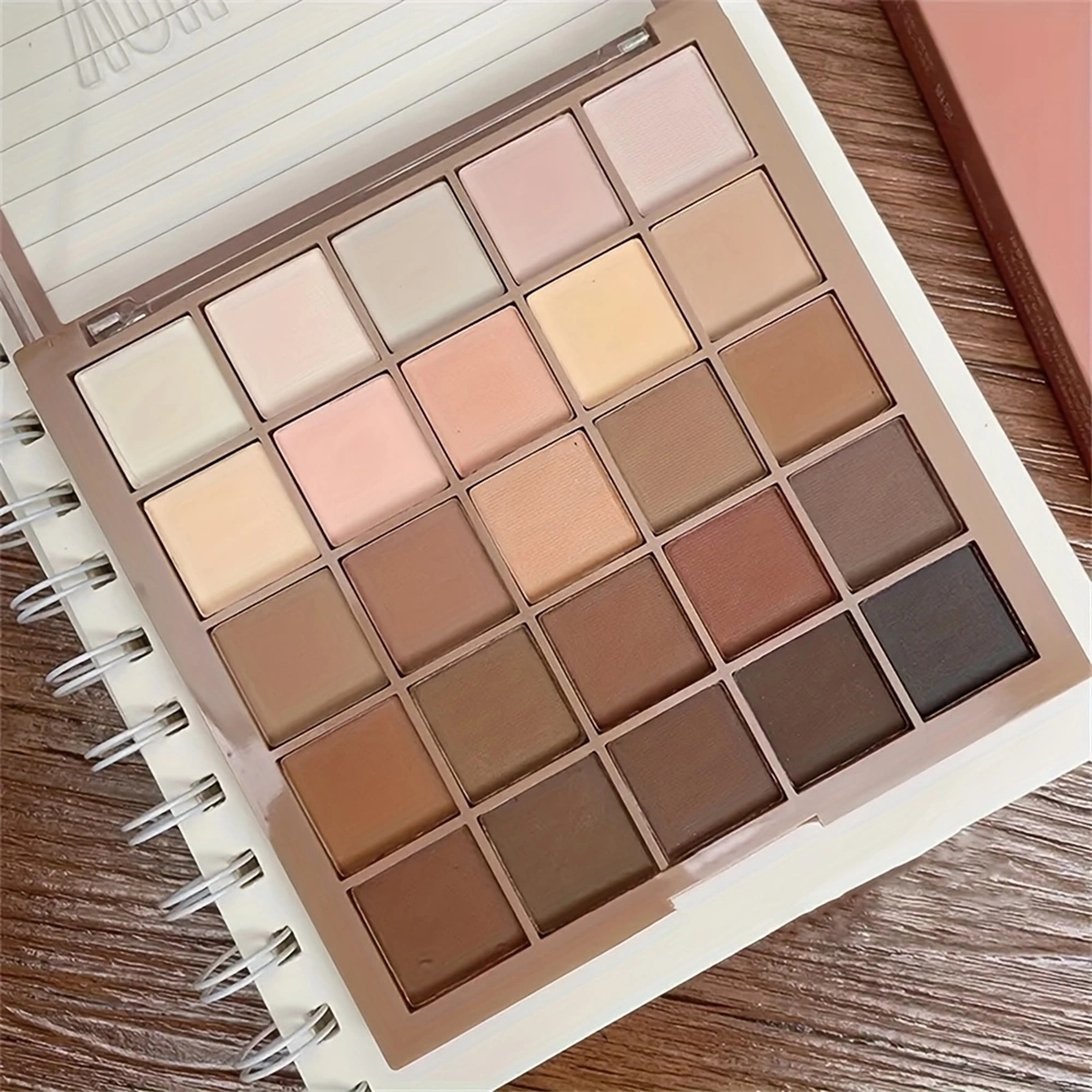 Neutral Gray And Brown Color Eyeshadow Palette Coffee Chocolate Shades Create Natural Makeup Look 1