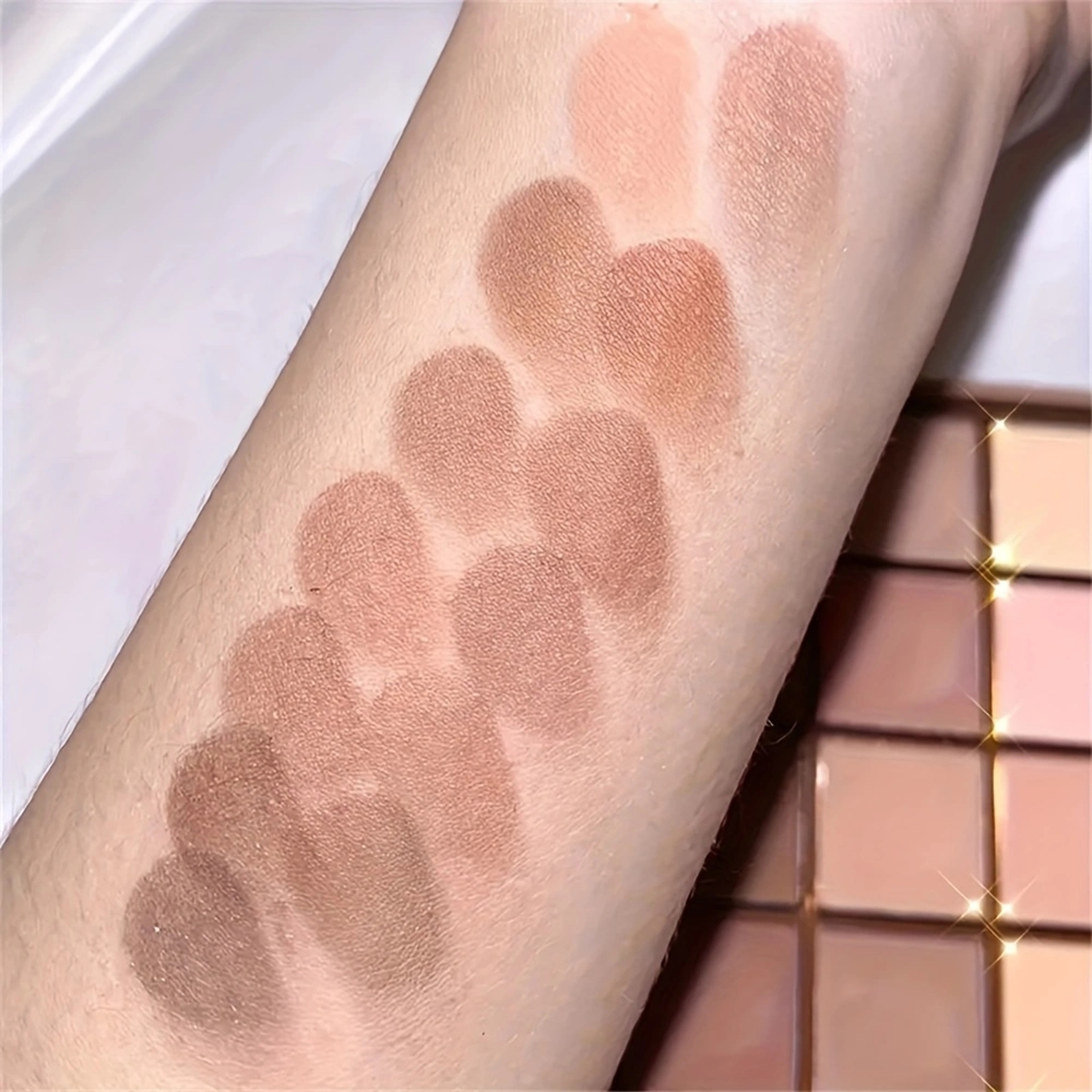 Neutral Gray And Brown Color Eyeshadow Palette Coffee Chocolate Shades Create Natural Makeup Look 2