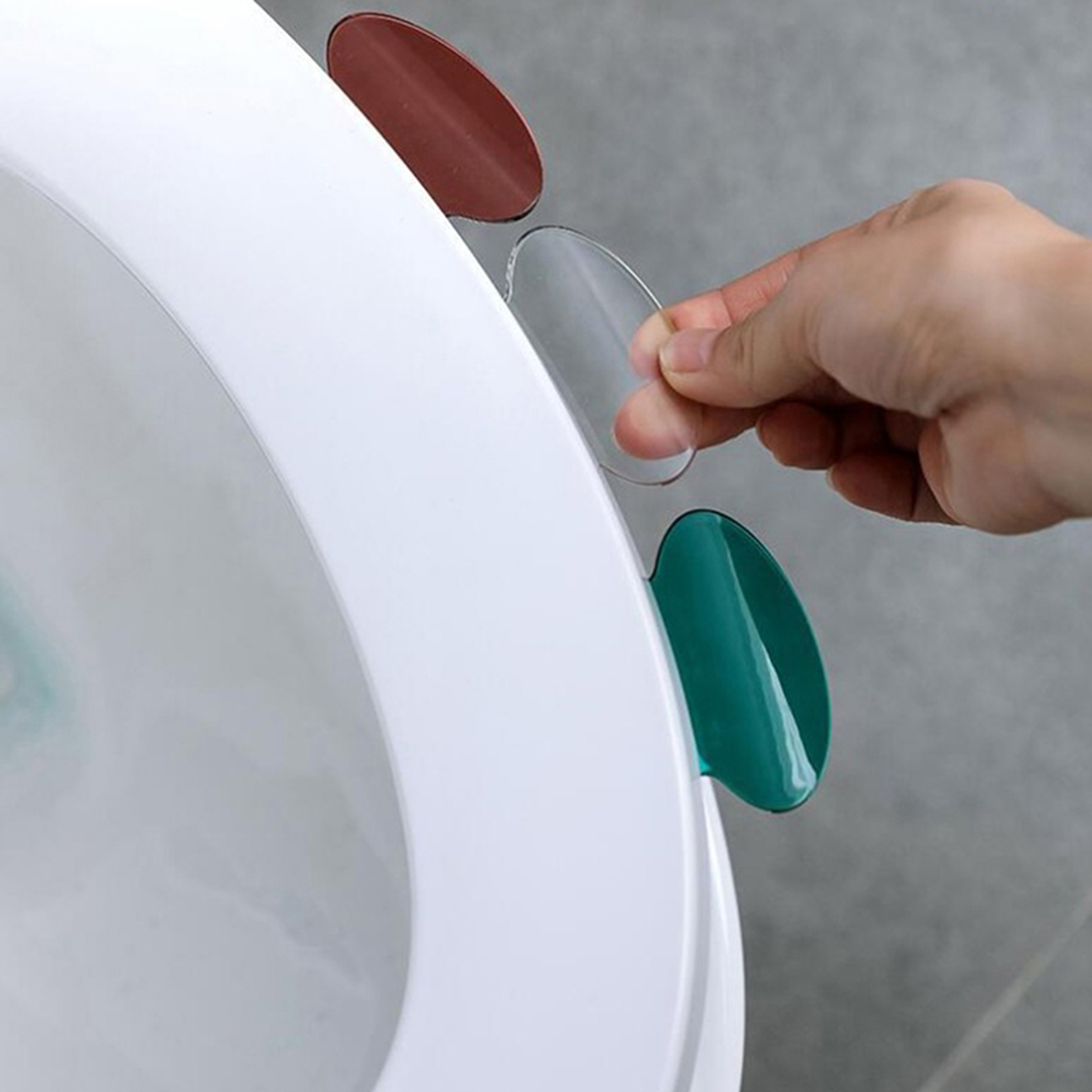 Touch Free Toilet Seat Lifter Handle Portable Hygienic Toilet Lid Opener 4
