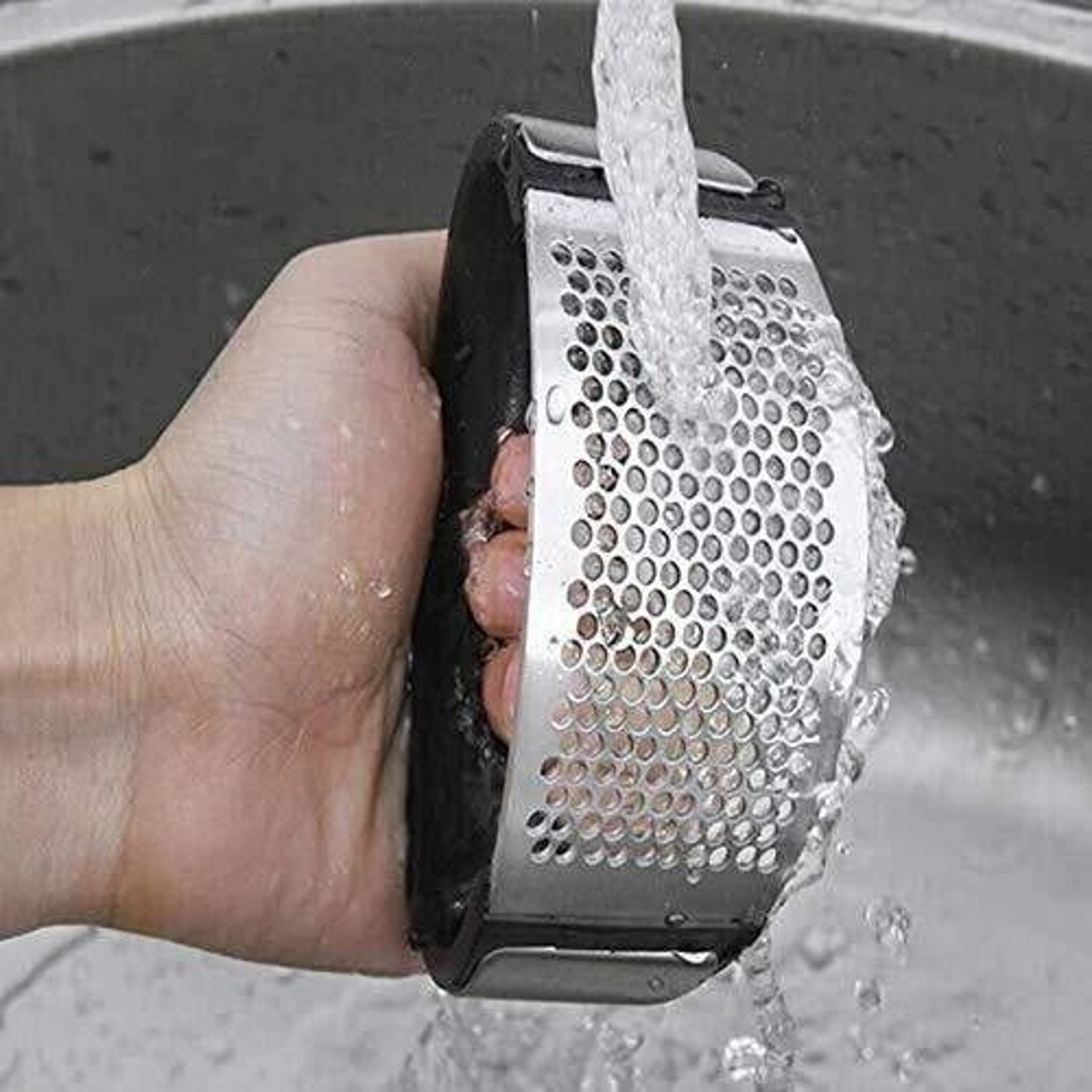 Stainless Steel Garlic Press Mincer Chopper Peeler For Ginger Squeeze Crusher Tool 3