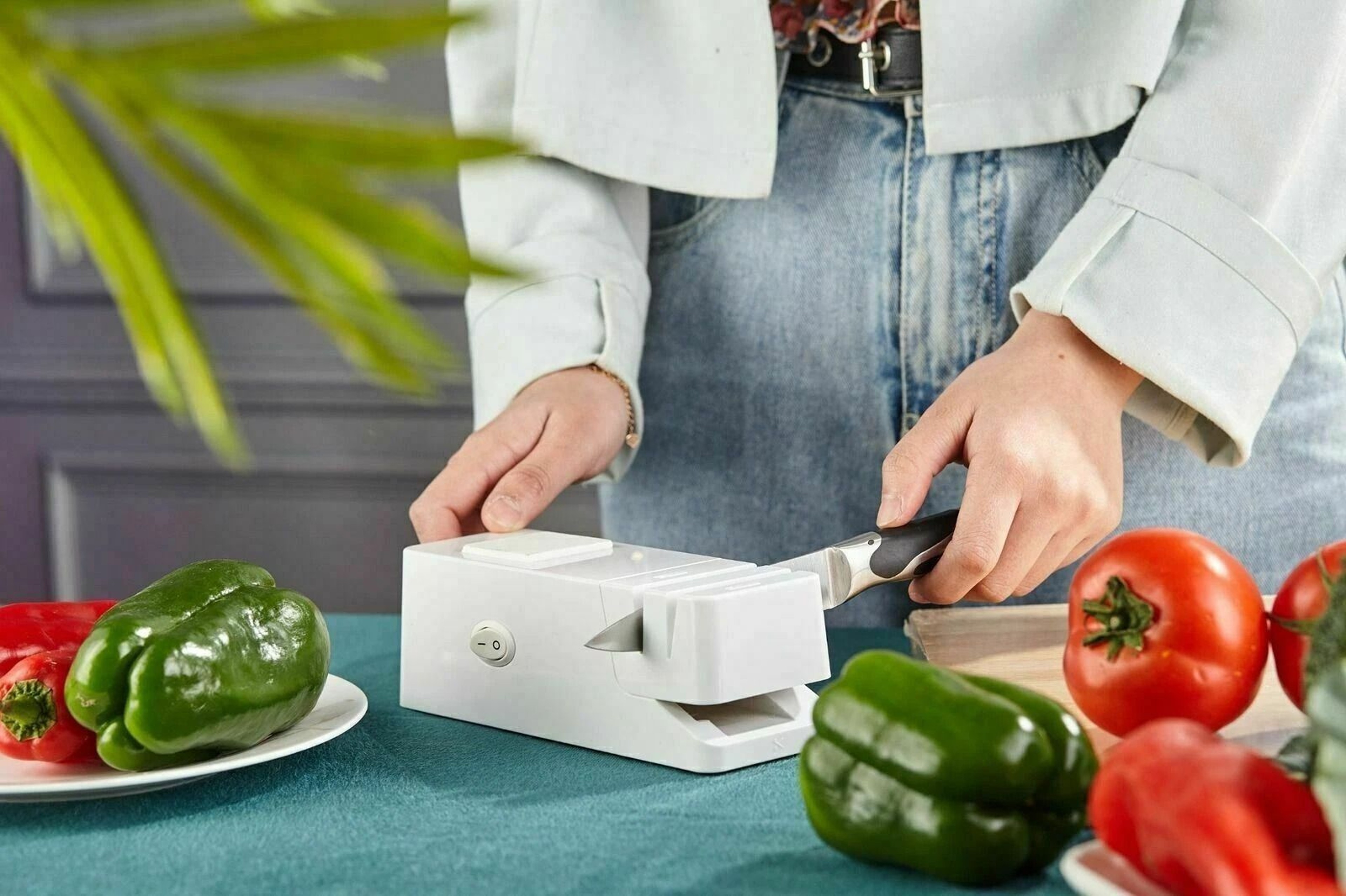Multi Task Electric Knife And Scissor Sharpener For Machetes  More Fast Grinding Machine For Effort 1