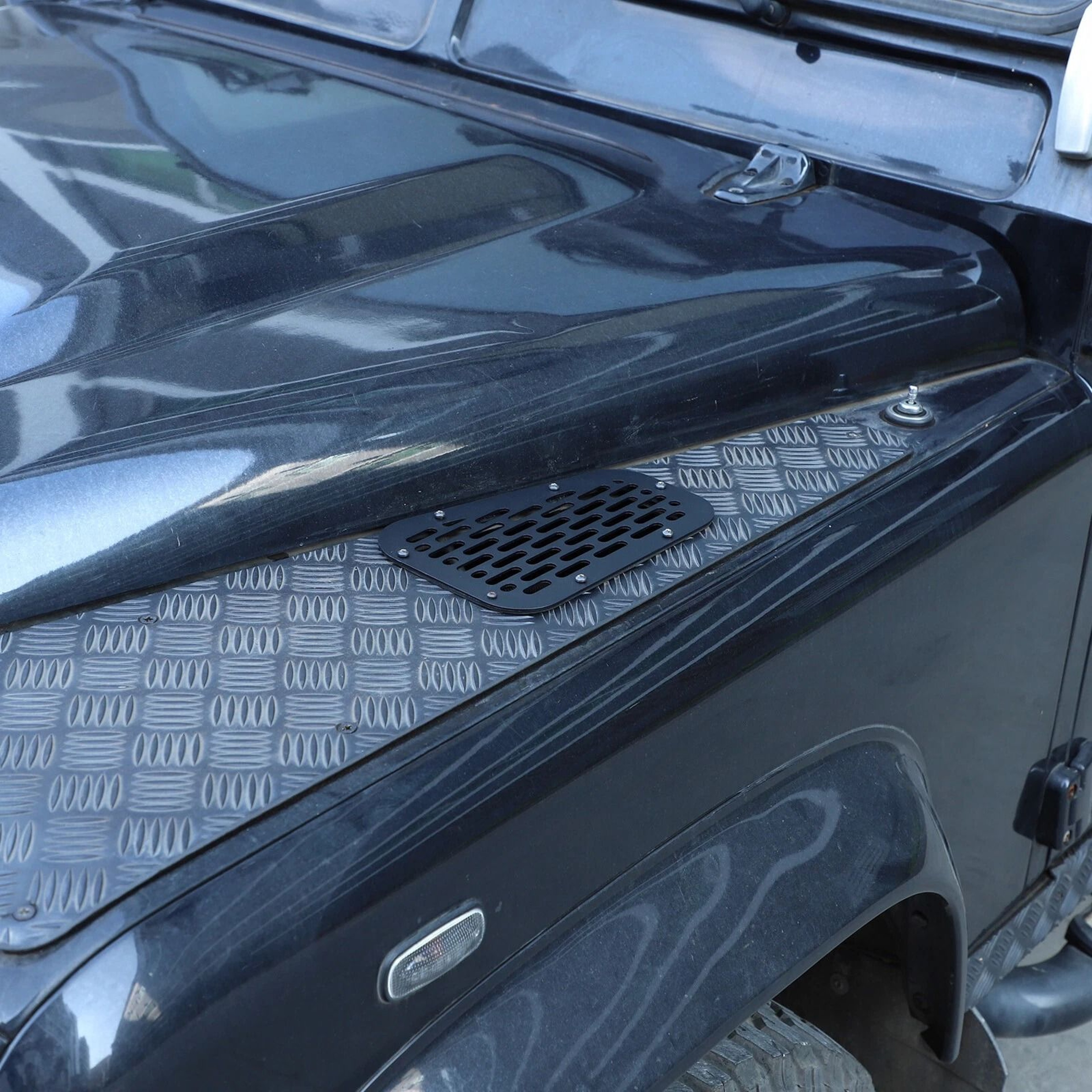 Black Alloy Front Hood Air Vent Cover Trim For Land Rover Defender Durable Alloy Design Enhances St 13