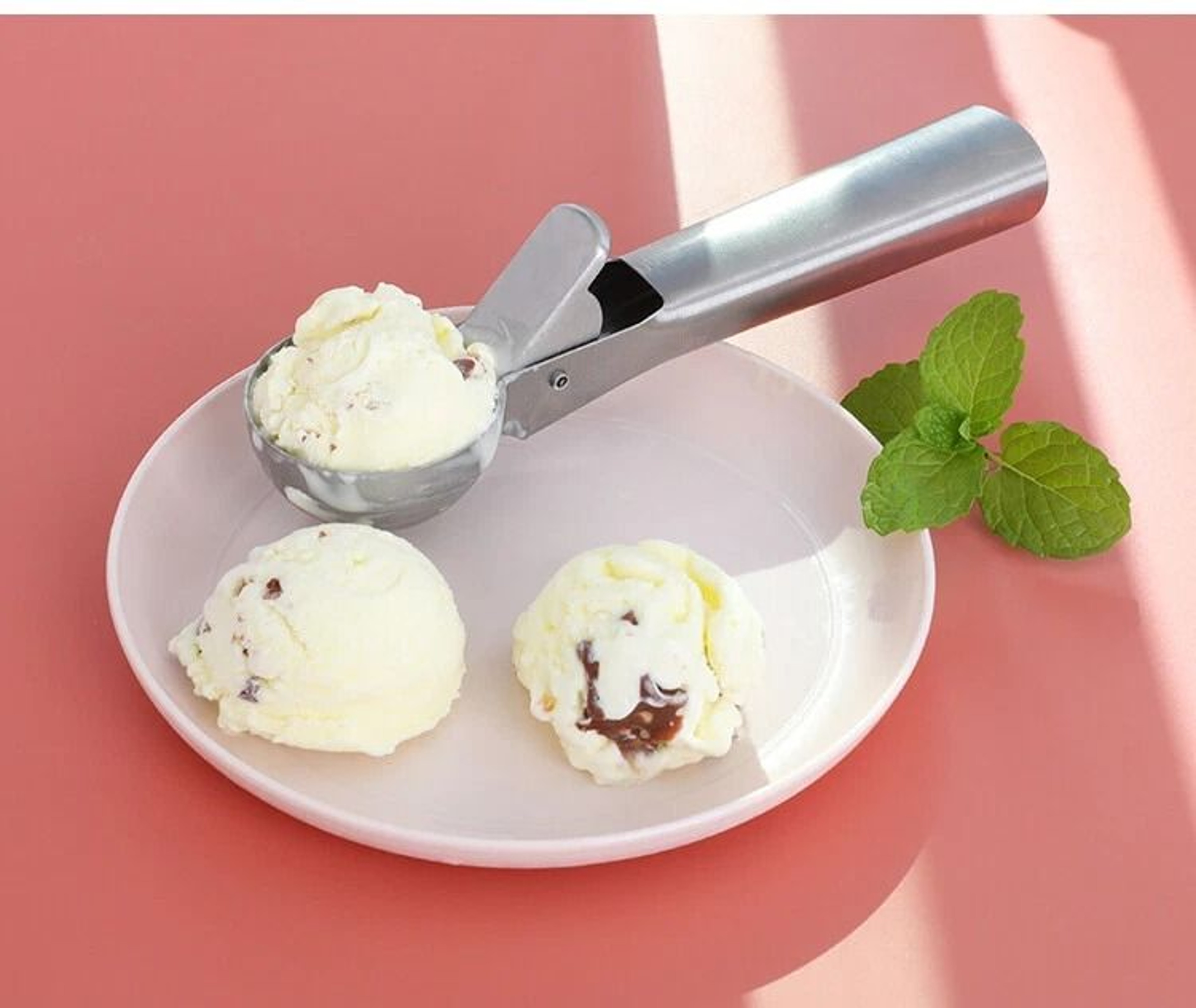 Stainless Steel Ice Cream Scoop With Trigger Release For Cookies And Fruit 2