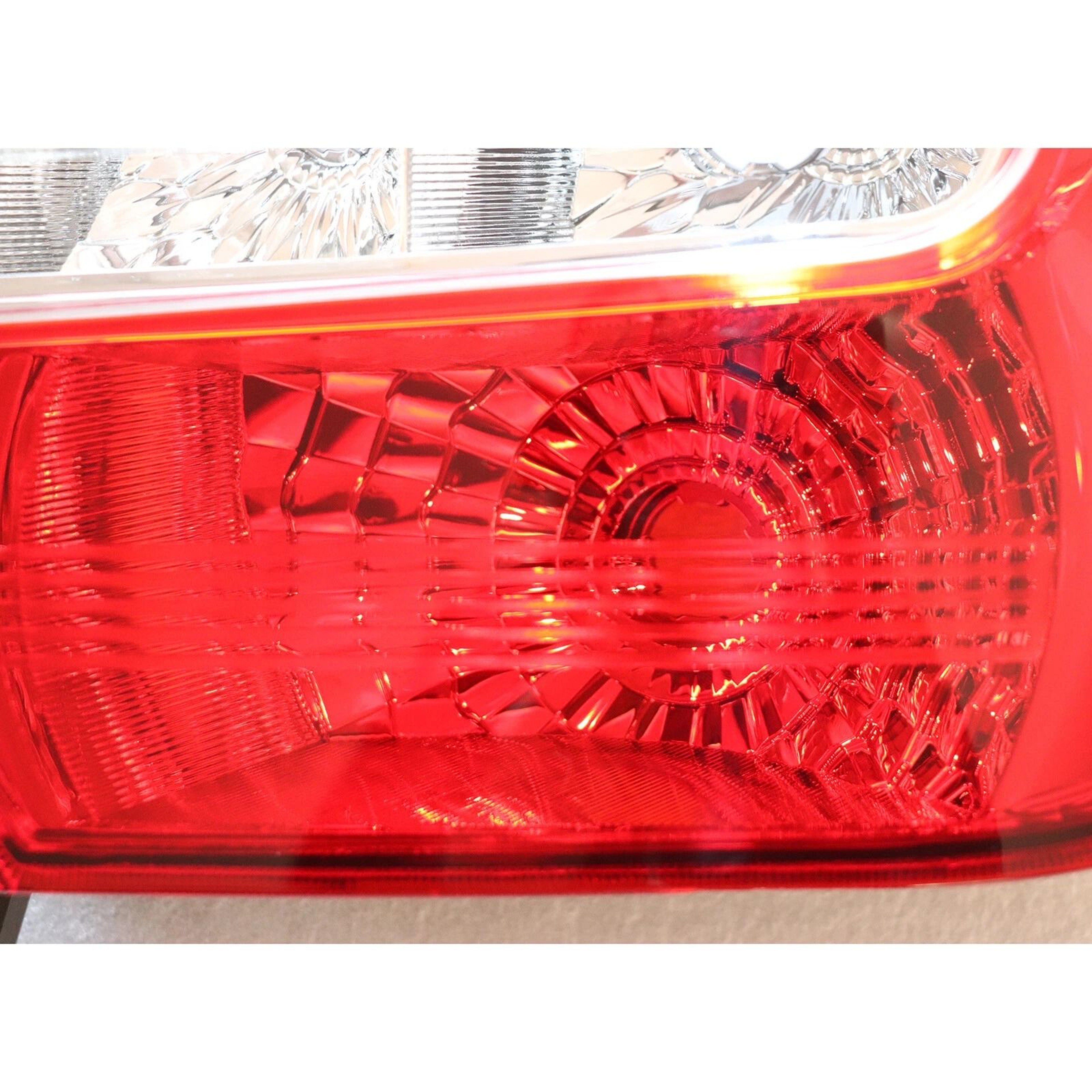 Right Rear Tail Light Subaru Tail Light Assembly Fits Impreza  XV Crosstrek 3