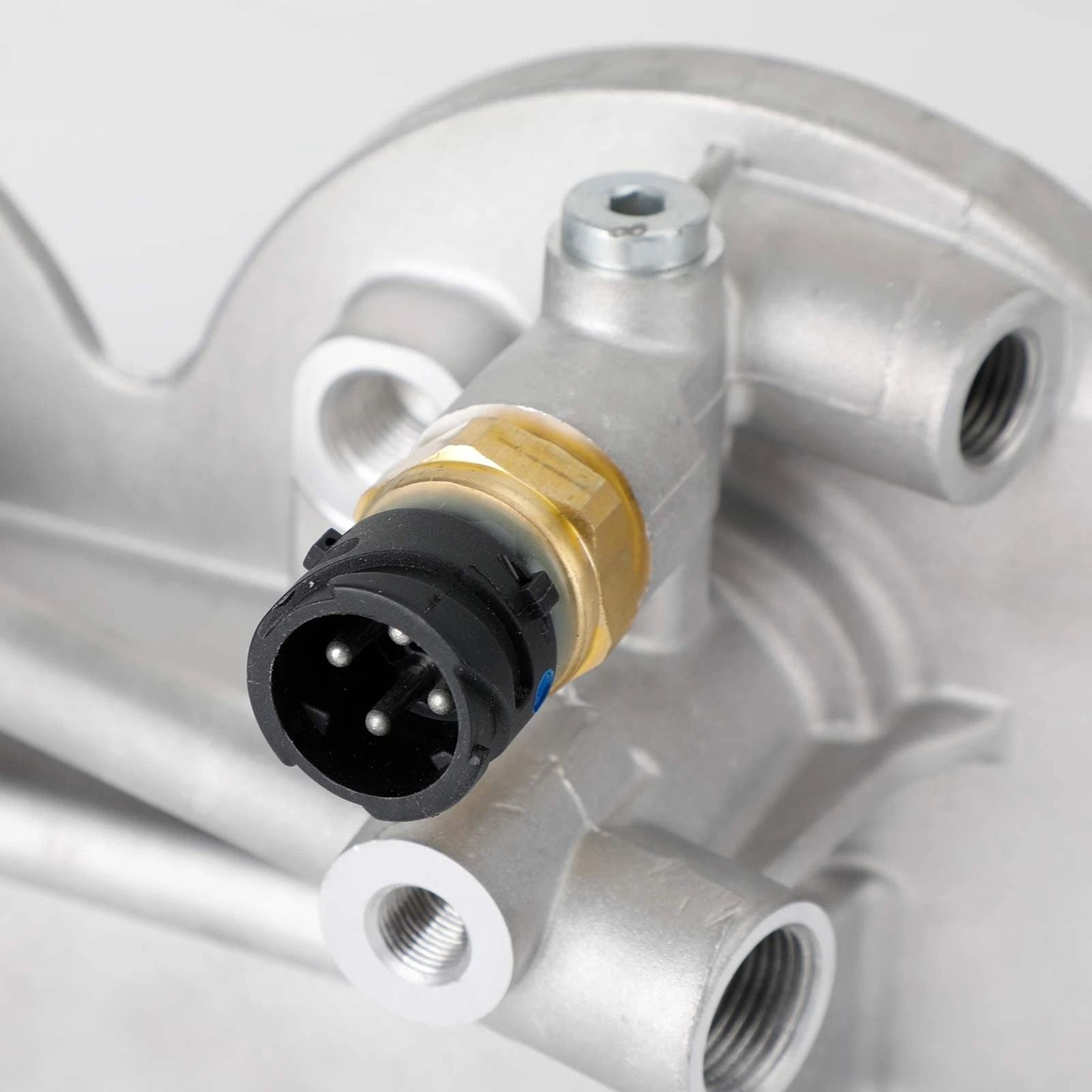 Volvo Fuel Filter Housing Trucks 2