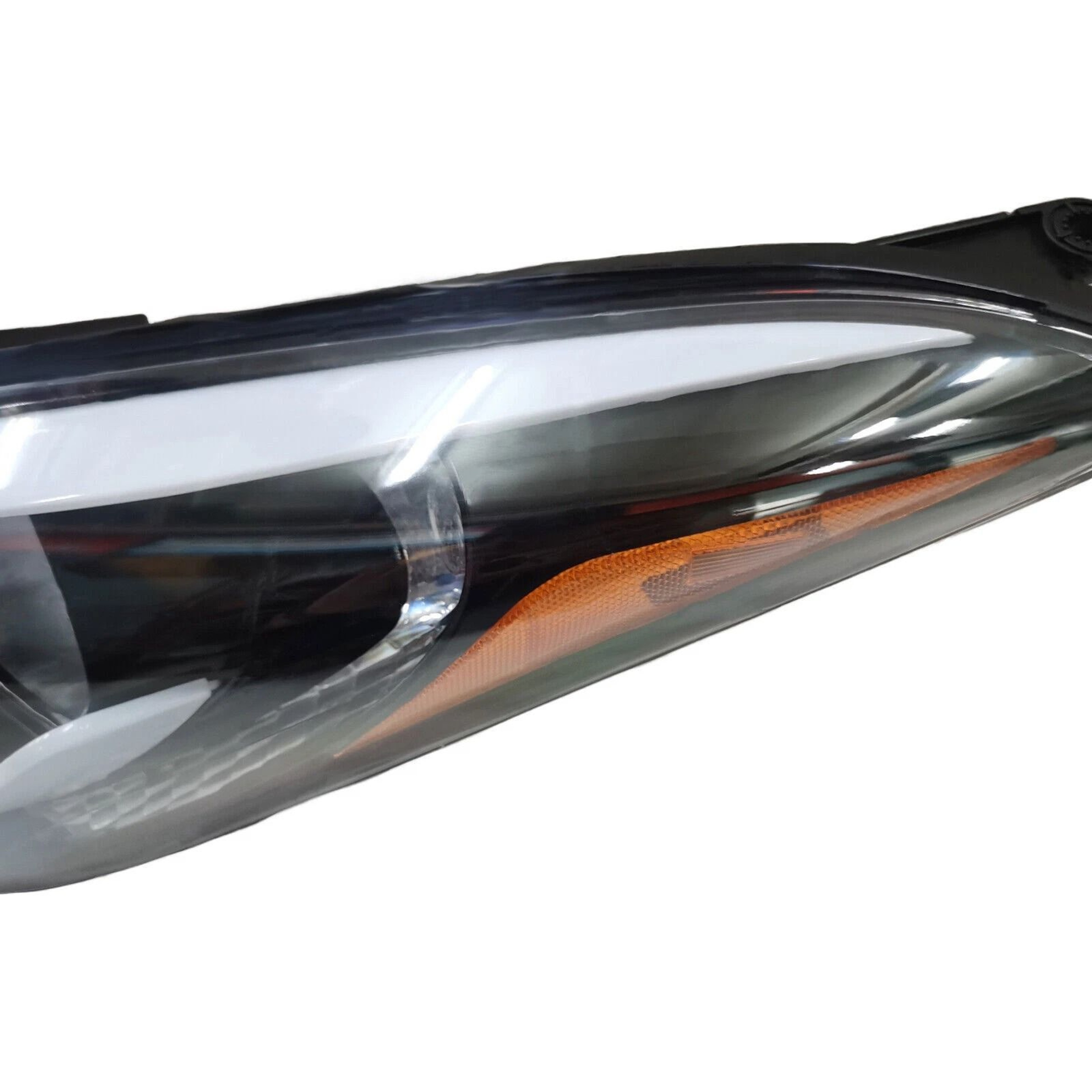Hyundai Elantra Driver Side Halogen Headlight Assembly 2