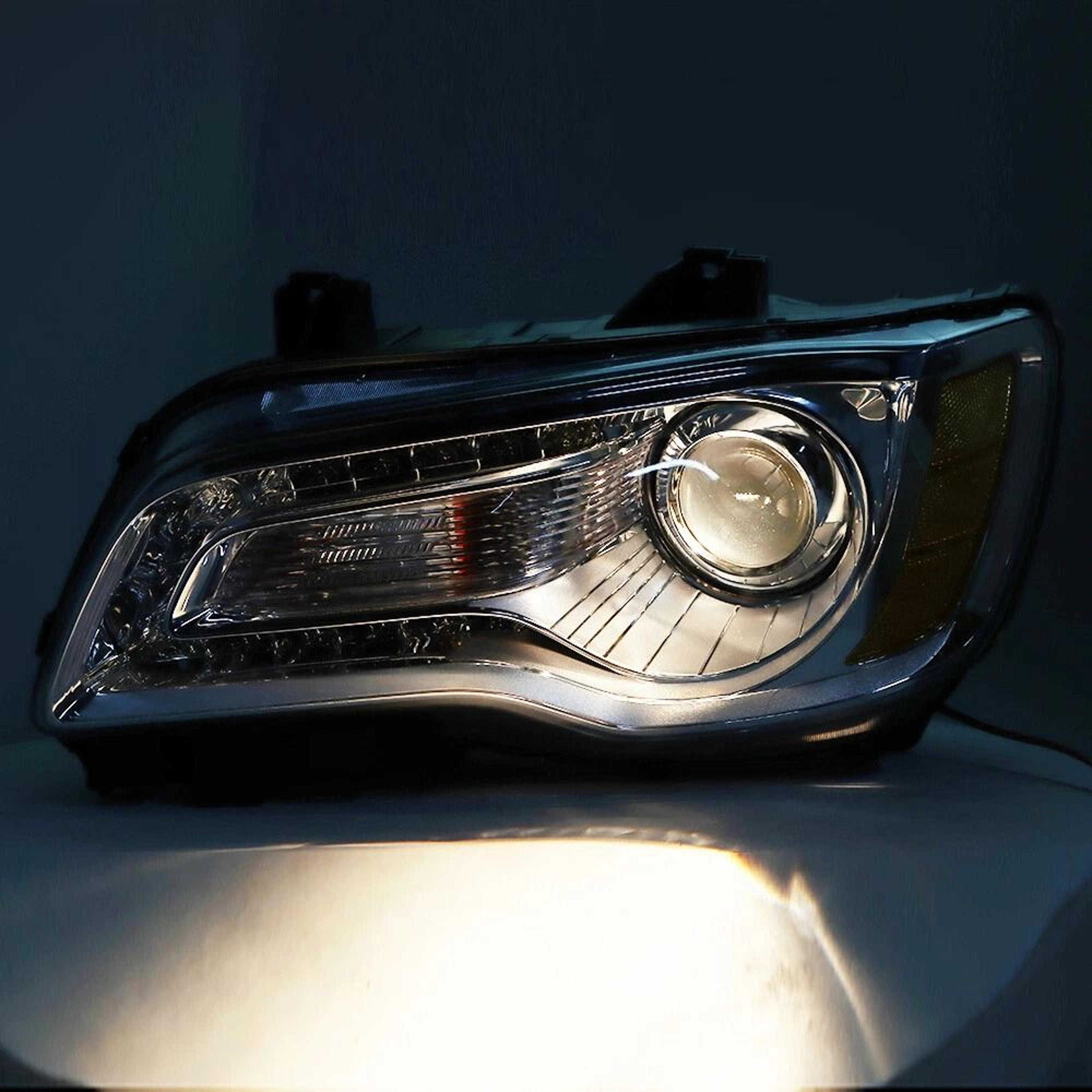 Premium Front Headlight Assembly Pair For Chrysler Direct Replacement Halogen Headlamps 0