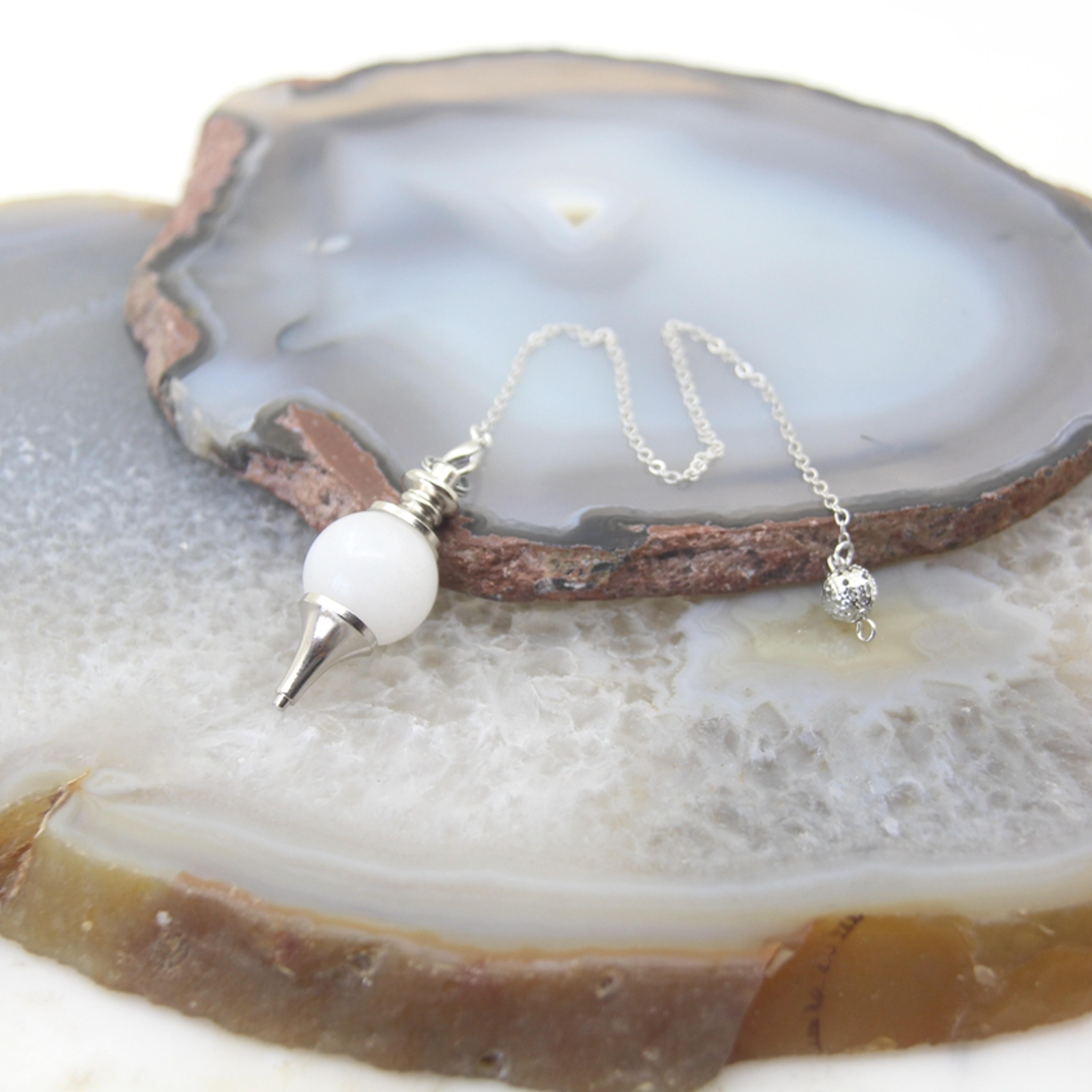 Natural Rose Quartz Labradorite Pendulum for Dowsing Divination, Crystal Cone Pendant with Round Beads Stone Chain – view 10