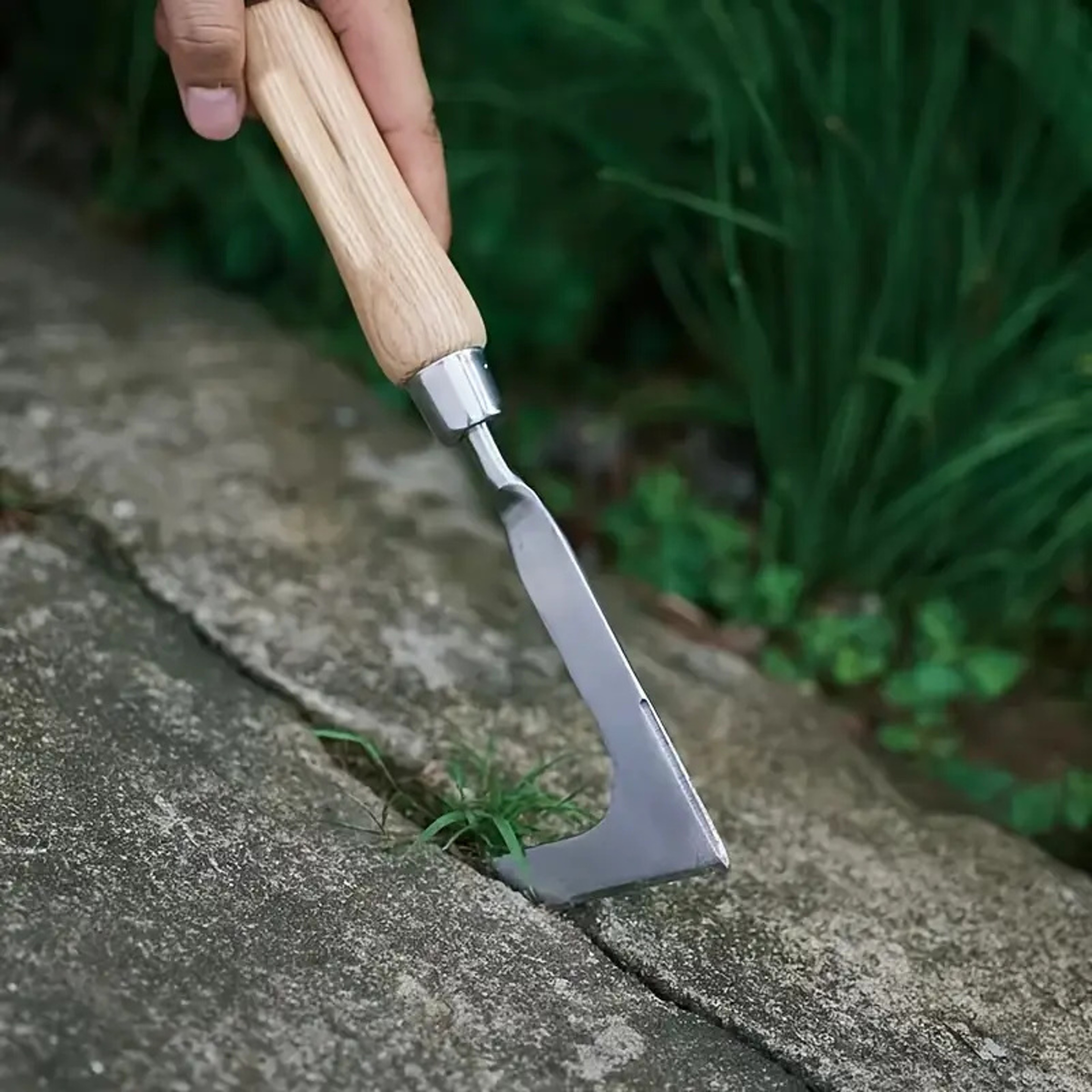 L Shaped Stainless Steel Gap Weeding Tool with Wooden Handle for Patios and Driveways – view 5