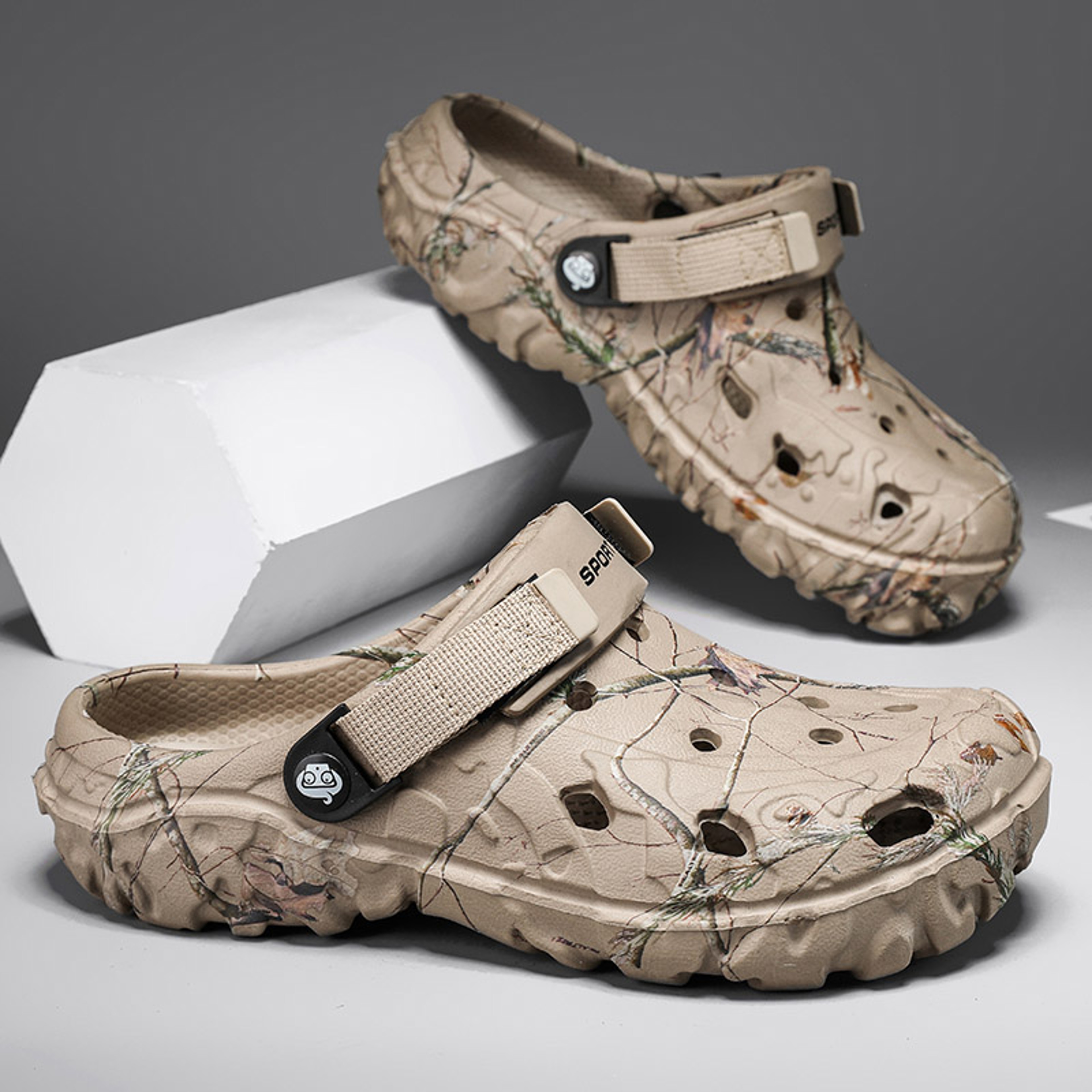 Mens Lightweight EVA Slip On Clogs with Anti Slip Soles – view 4