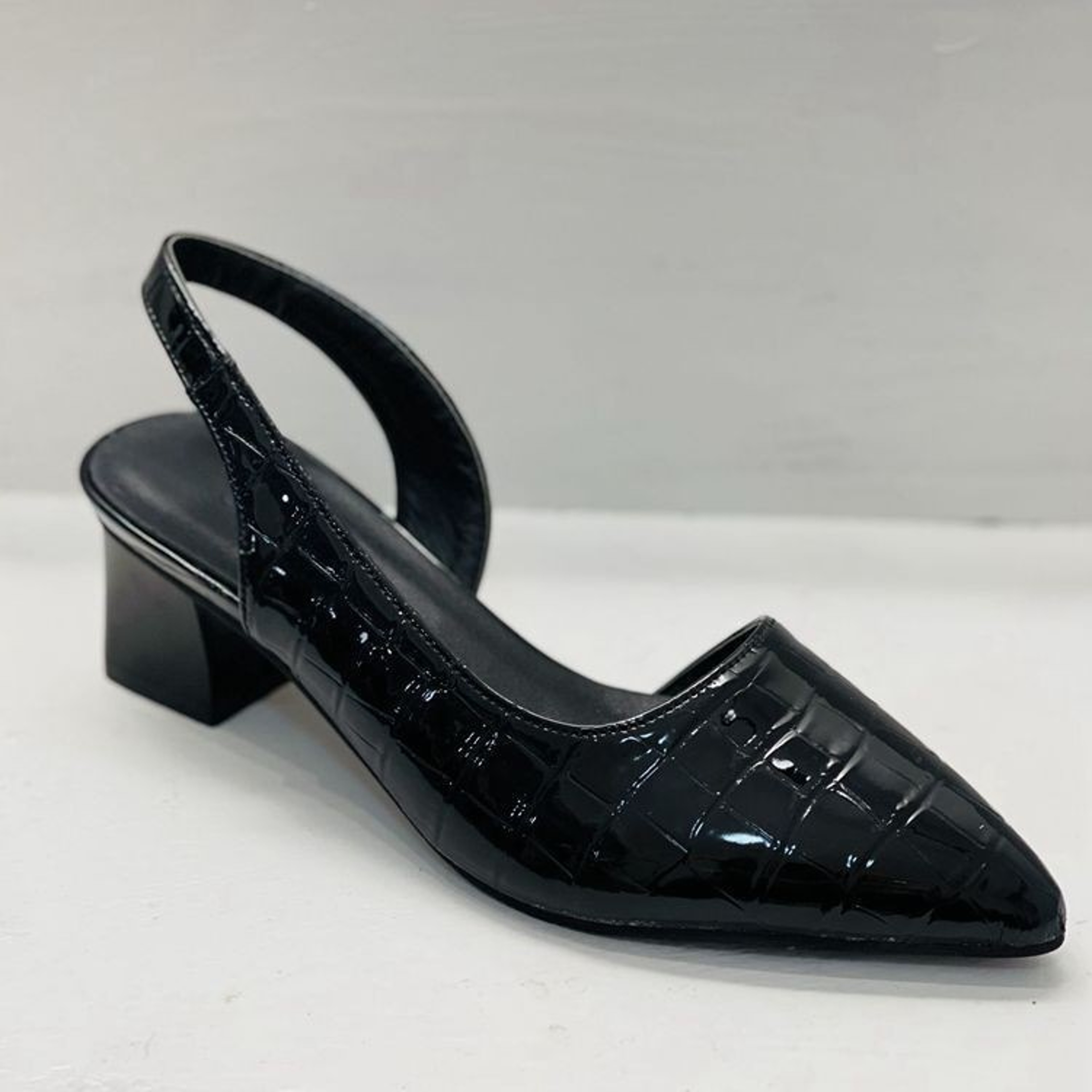 Womens Pointed Toe Slingback Pumps with Chunky Square Heels and Buckle Strap – view 3