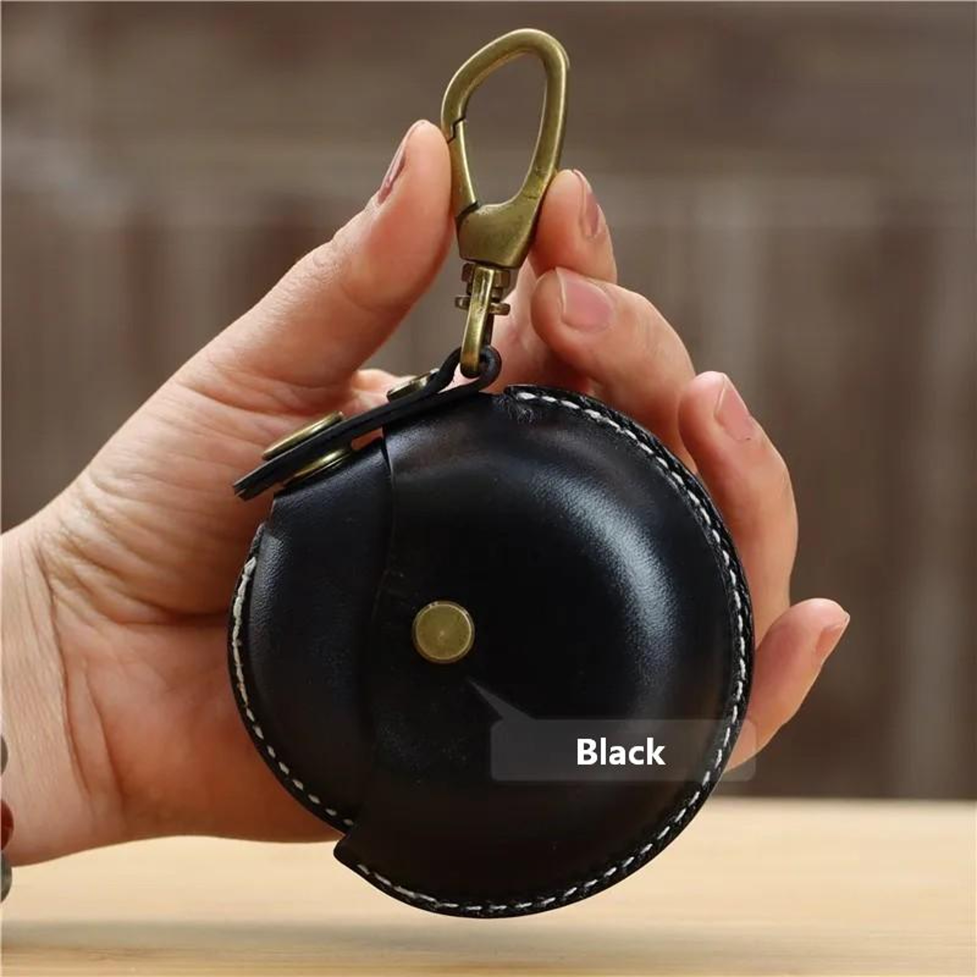 Genuine Leather Round Coin Purse Handcrafted Compact Storage Case with Hasp Closure – view 9
