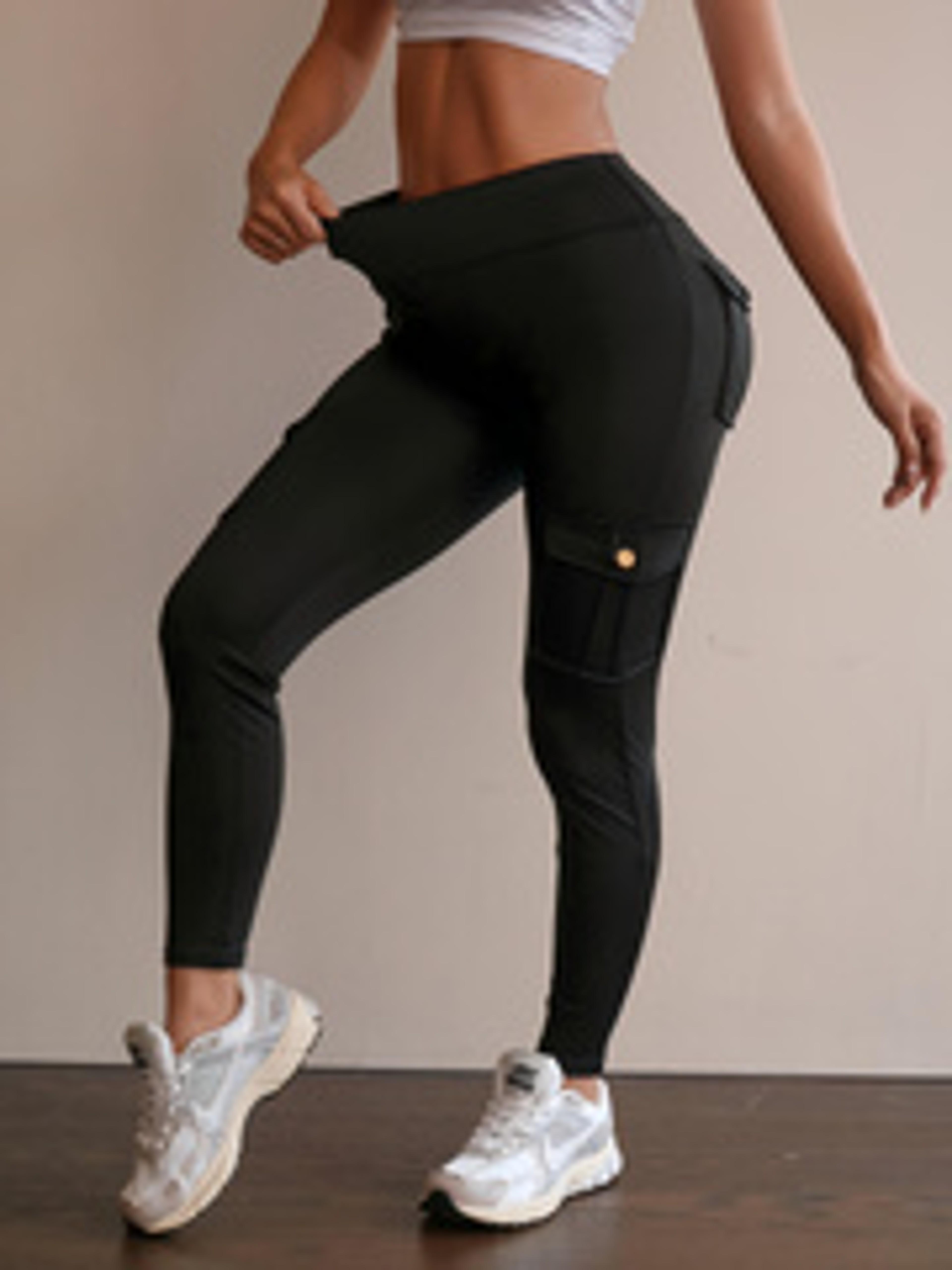 Womens High Waist Cargo Yoga Leggings with Pockets and Butt Lifting Fit – view 3