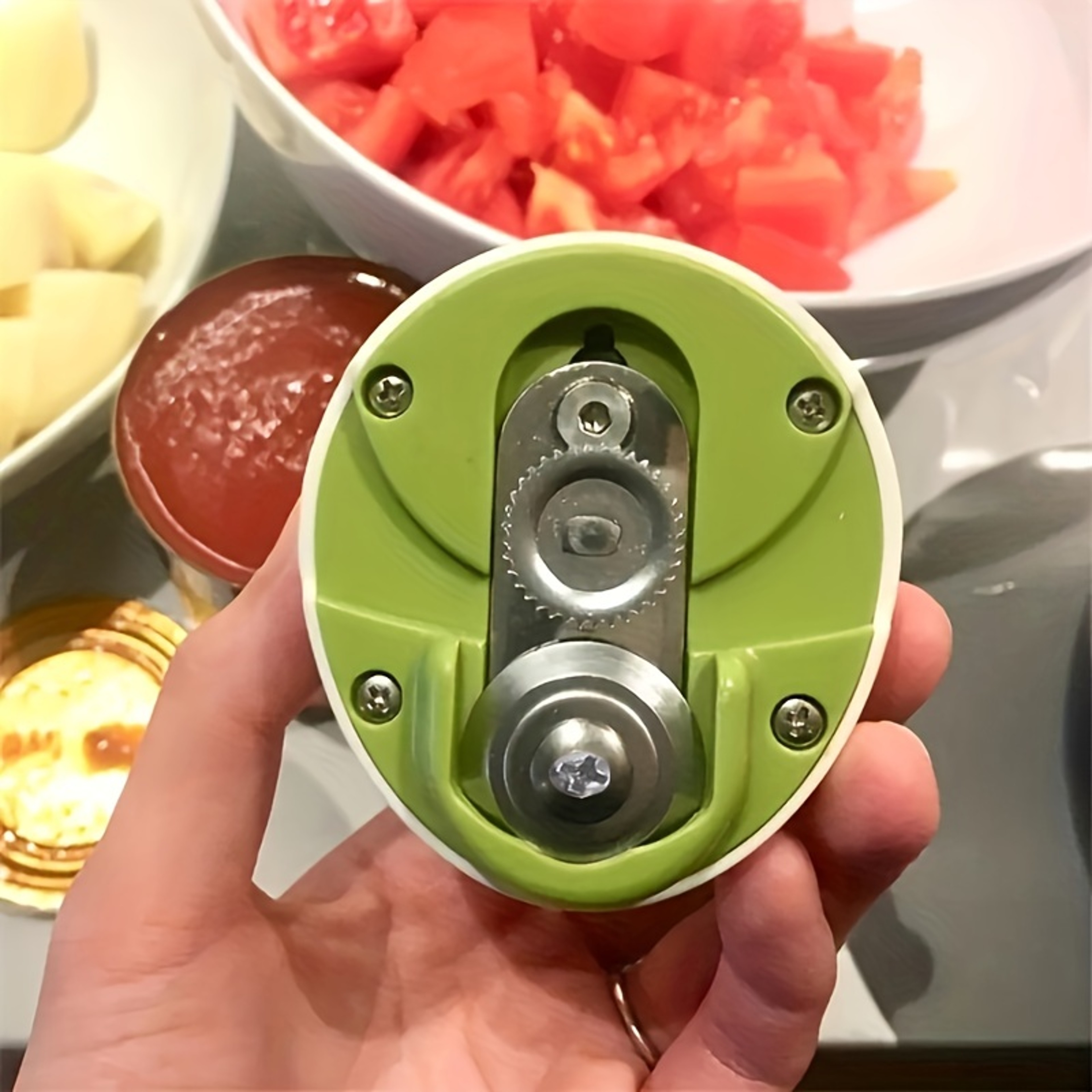 Portable Manual Can Opener Adjustable Anti Slip Can Lid Opener for Easy Kitchen Use – view 5