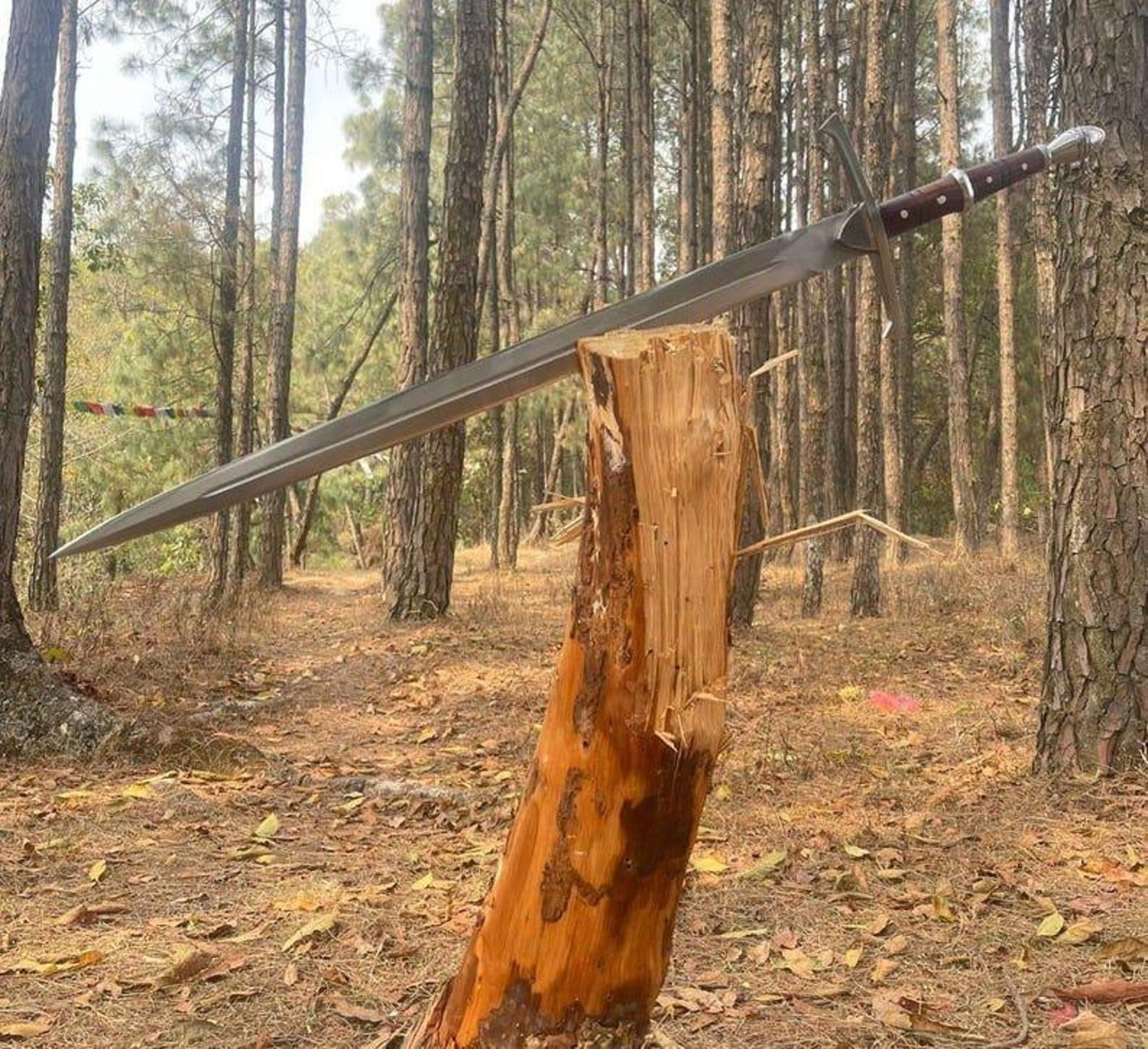 Handcrafted Medieval Greatsword With High Carbon Steel Blade Hardwood Handle  Leather Scabbard 1