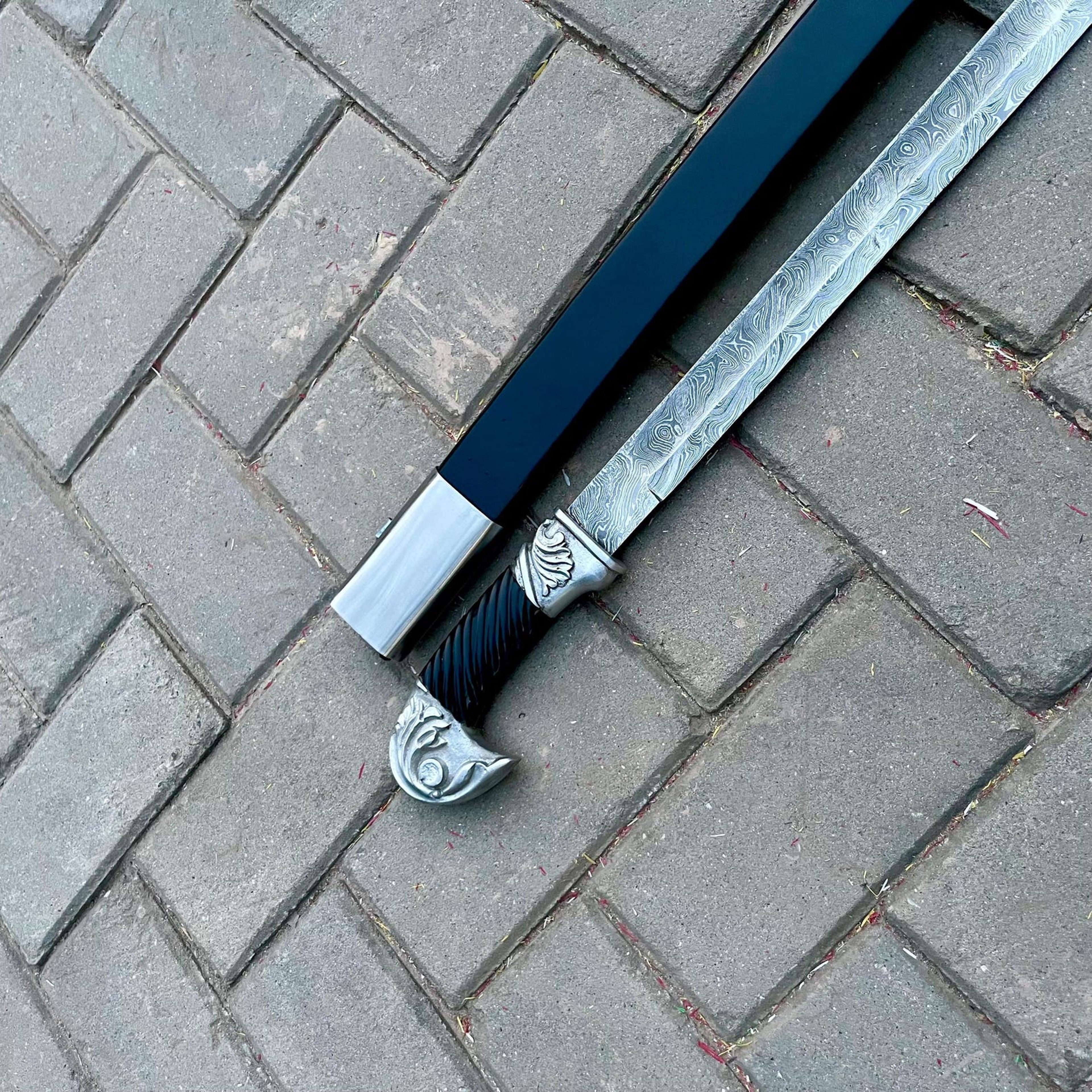 Handmade Damascus Steel Shashka Sword Collectible Historical Cavalry Sword Decorative Collectib 5