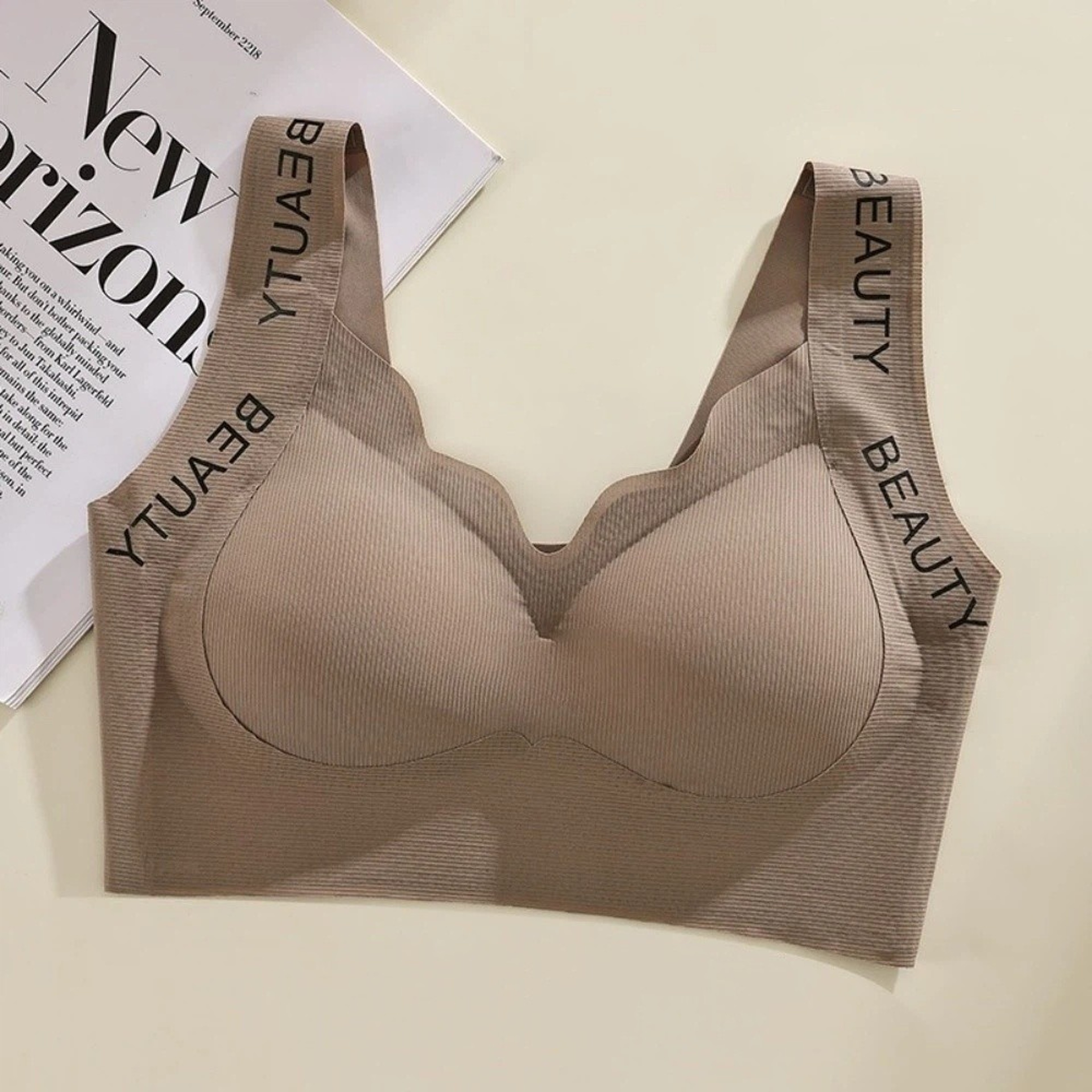 Seamless Wireless Yoga Bra With Shockproof Support And Beautiful Back Design 1
