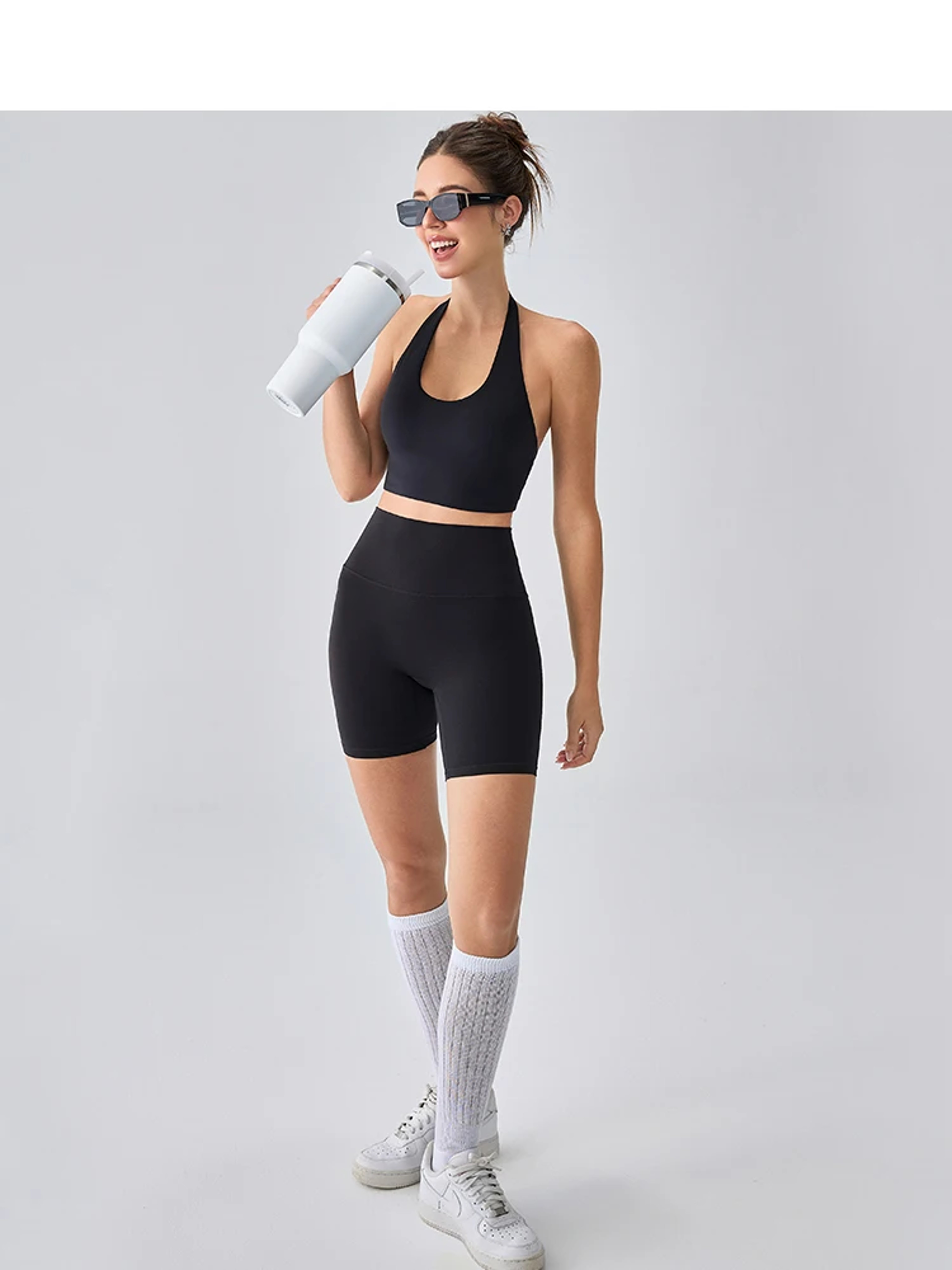 Backless Halter Sports Bra with Pads for Yoga Gym and Running – view 6