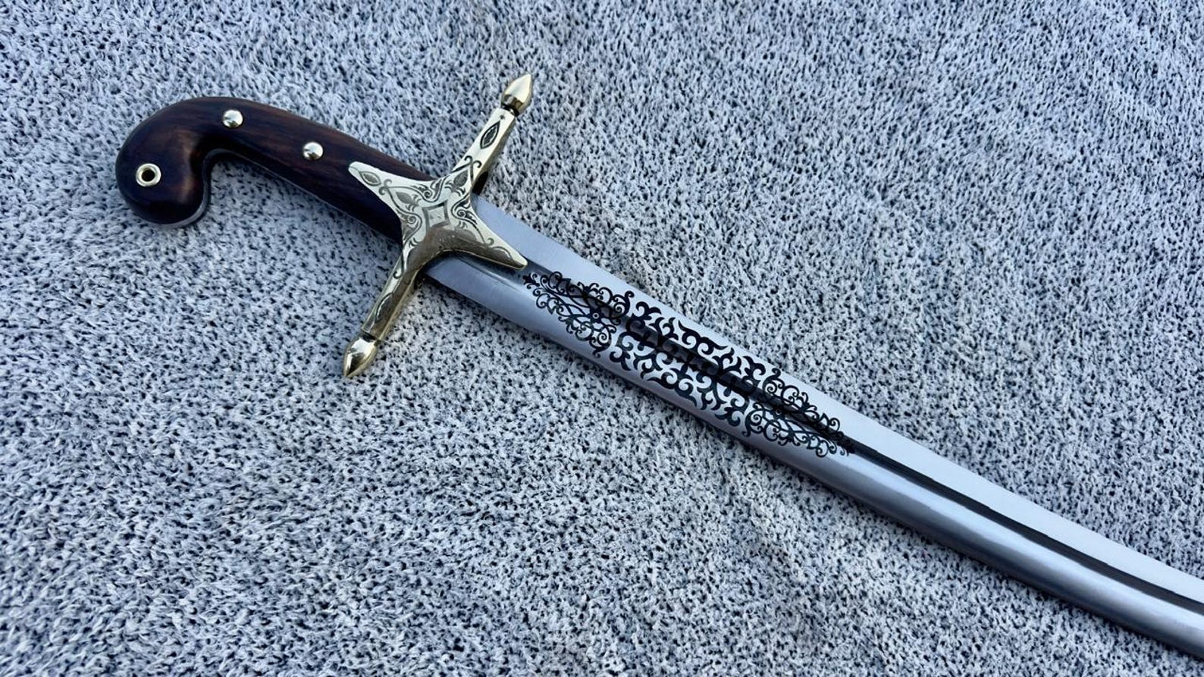 Custom Arabic Shamshir Saber Historical Islamic Sword Collector Gift  Islamic Collector Sword 5