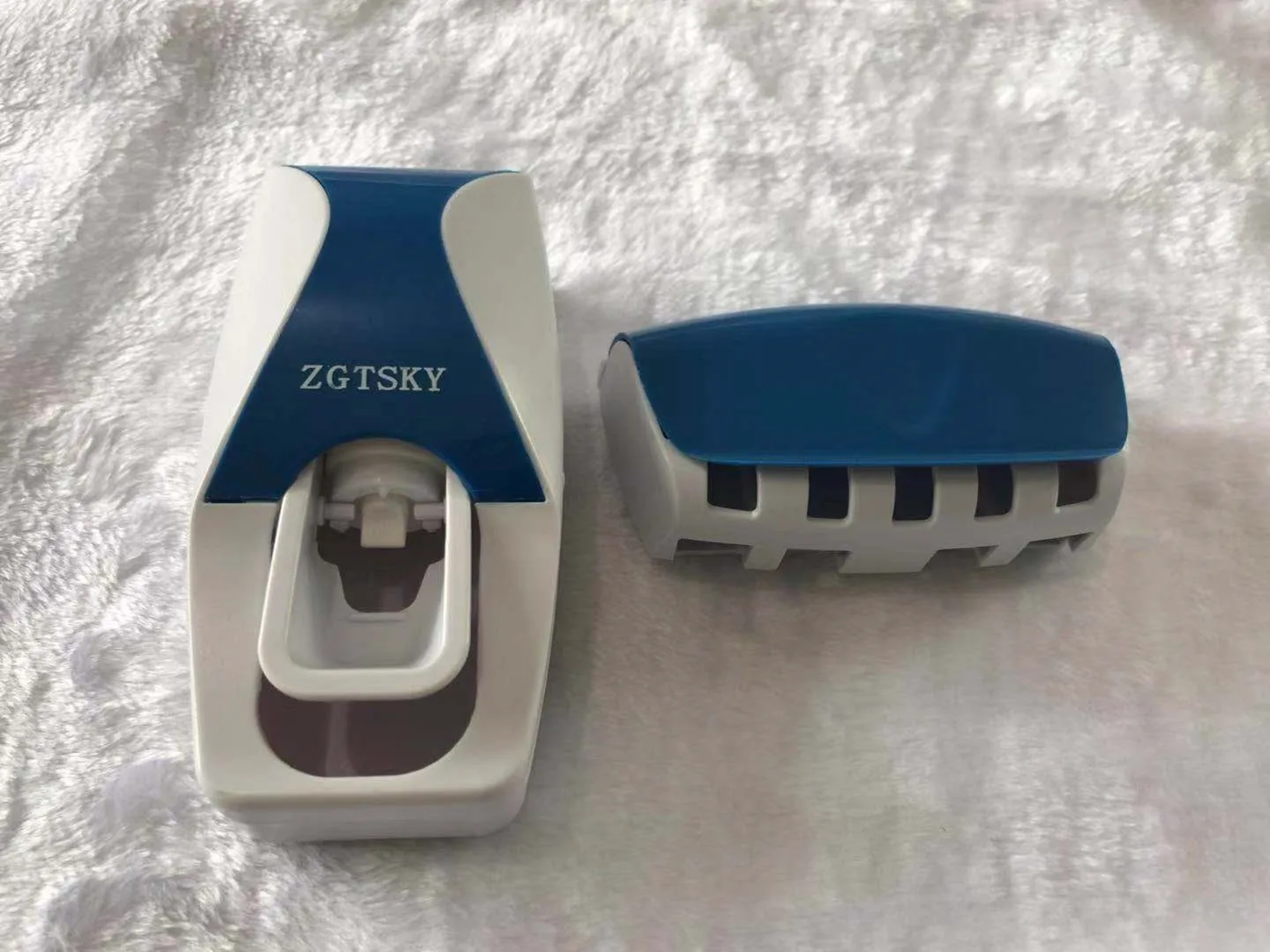 Bathroom Accessories Automatic Toothpaste Dispenser Wall Mount Toothbrush Holder DustProof Toothpas 2