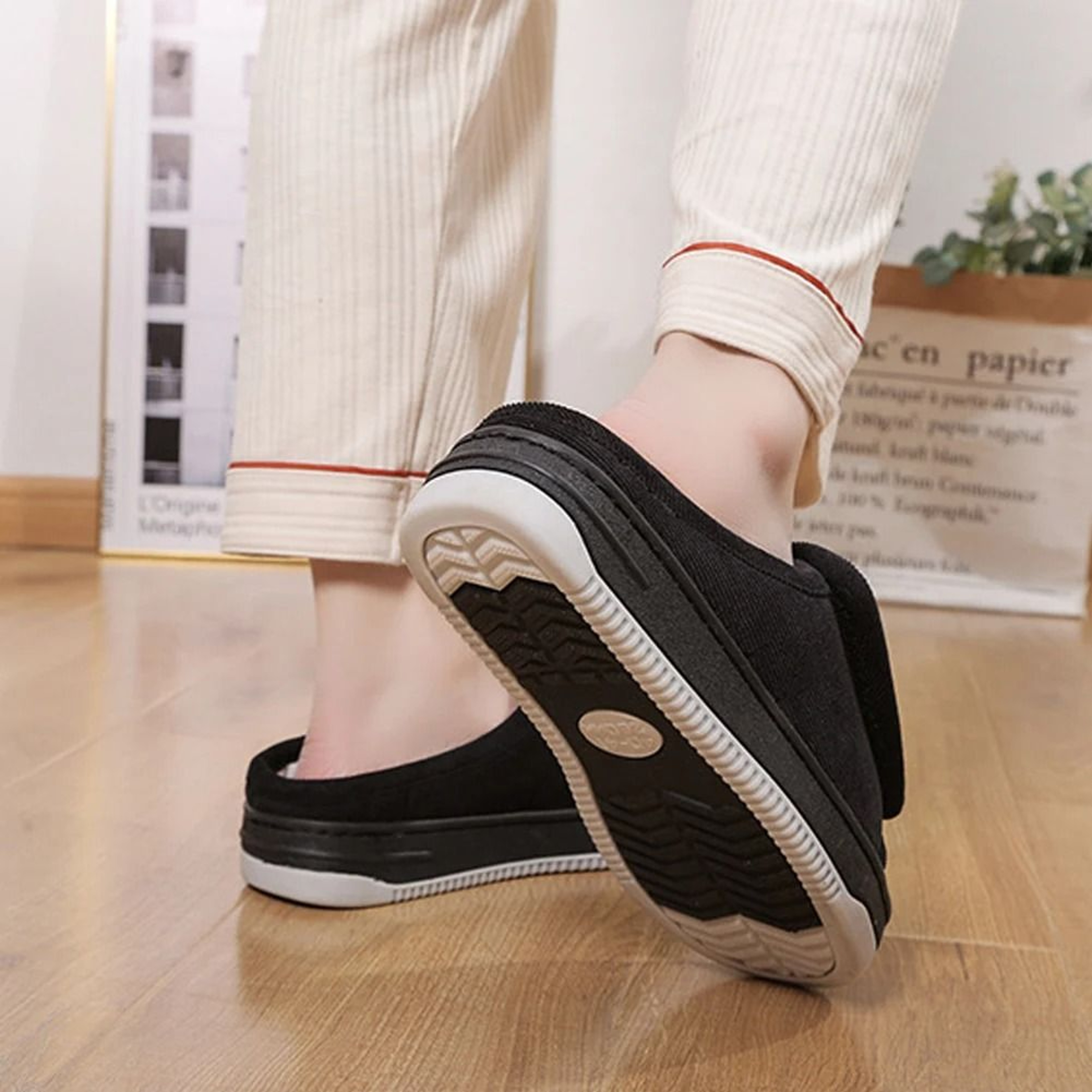 Men Women Diabetic Slippers Adjustable Open Toe Swollen Feet Shoes With Non Slip Sole 1