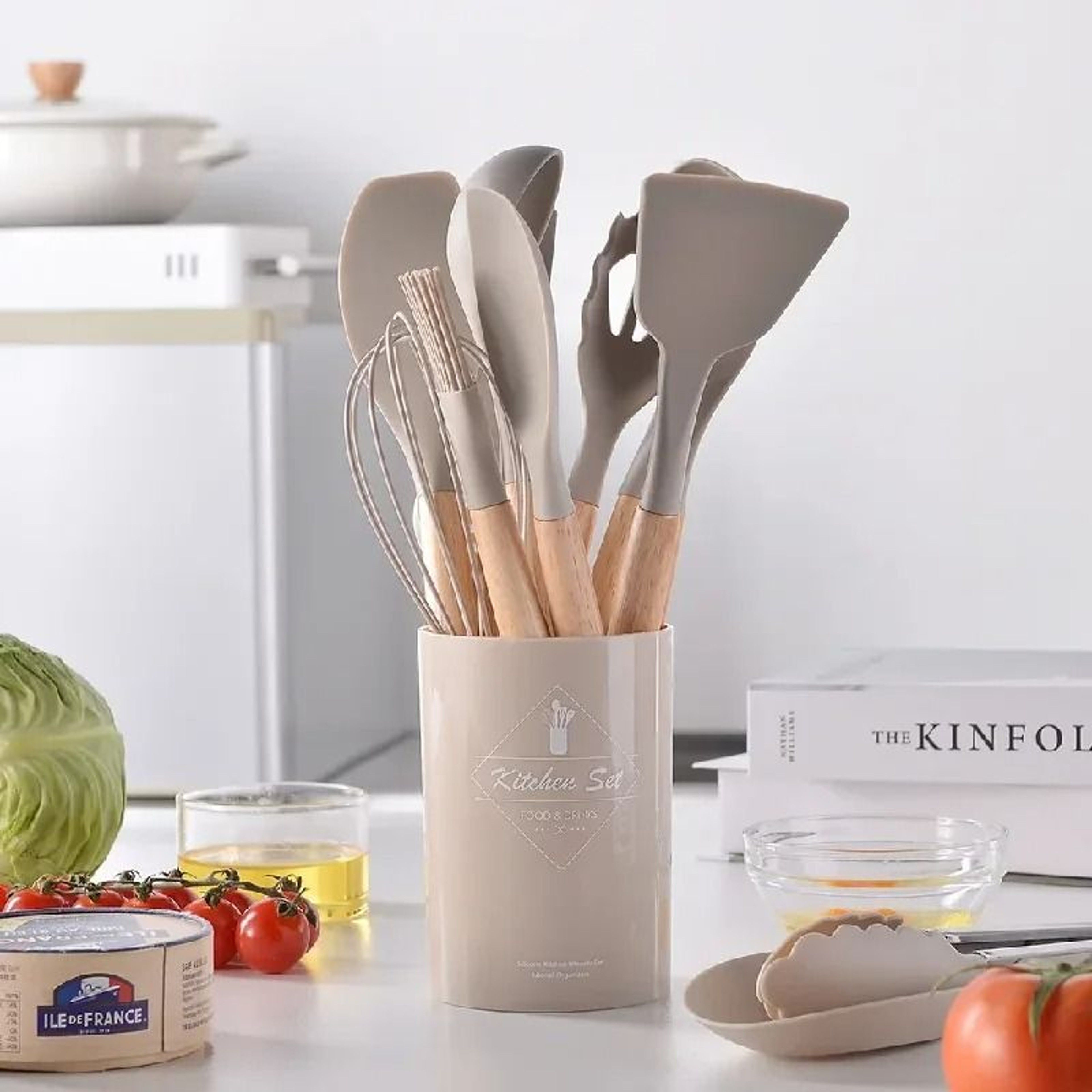 12Pcs Silicone Utensils Set Non Stick Cookware Spatula Shovel Egg Beaters Wooden Handle Kitchenware