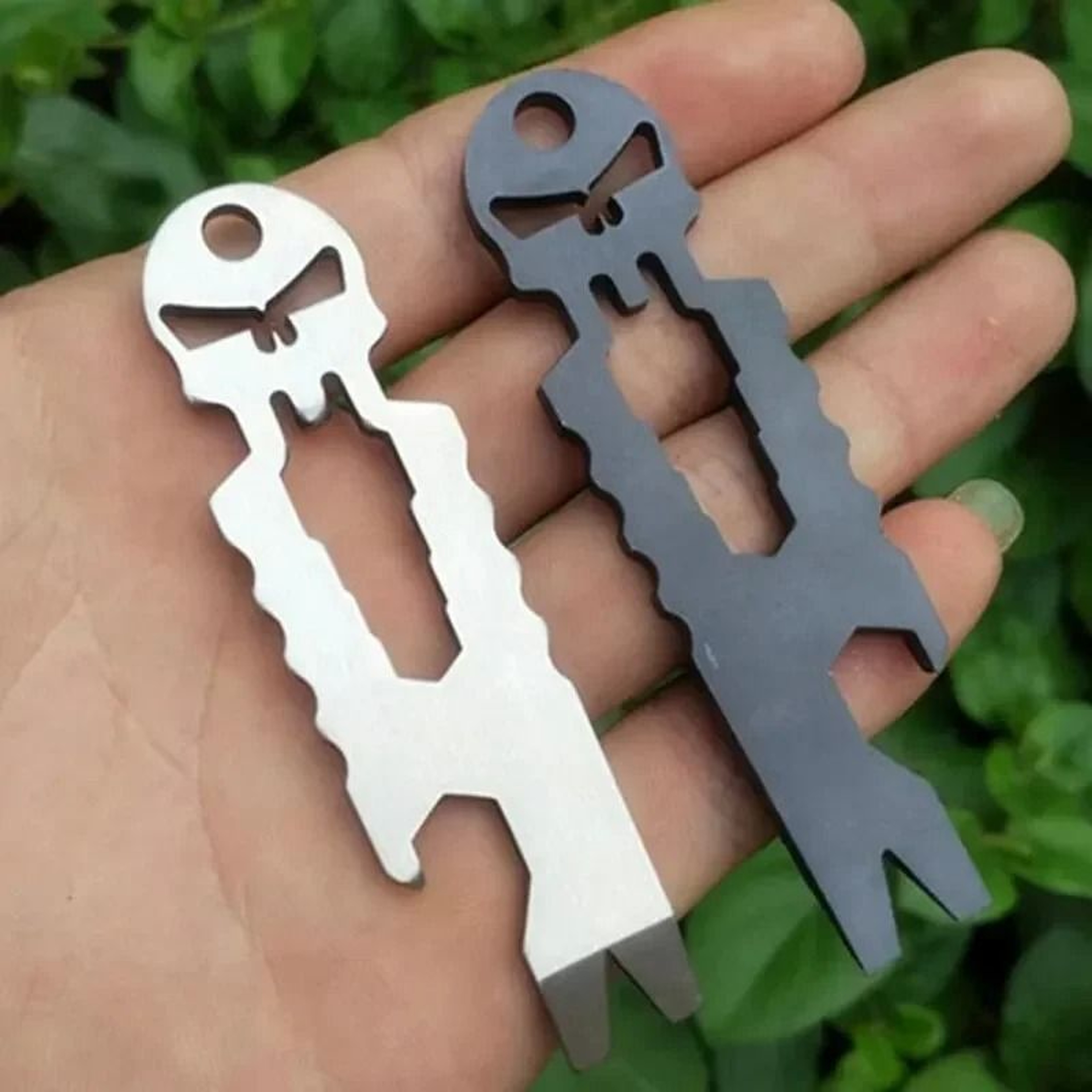 Stainless Steel Tactical EDC Multi Tool Pocket Crowbar Screwdriver Keychain 2