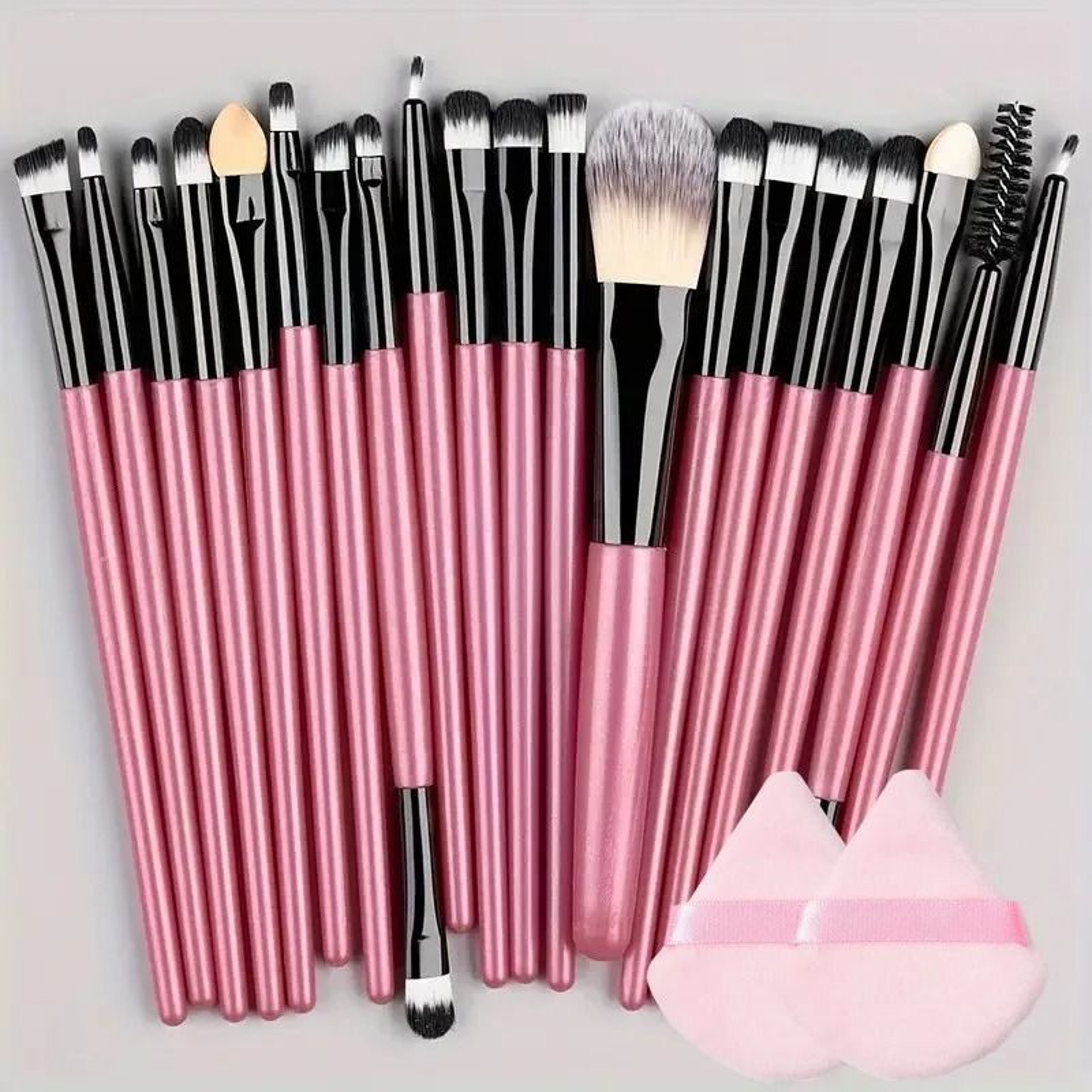 20 Piece Makeup Brush Set For Eyes And Face Blending 8