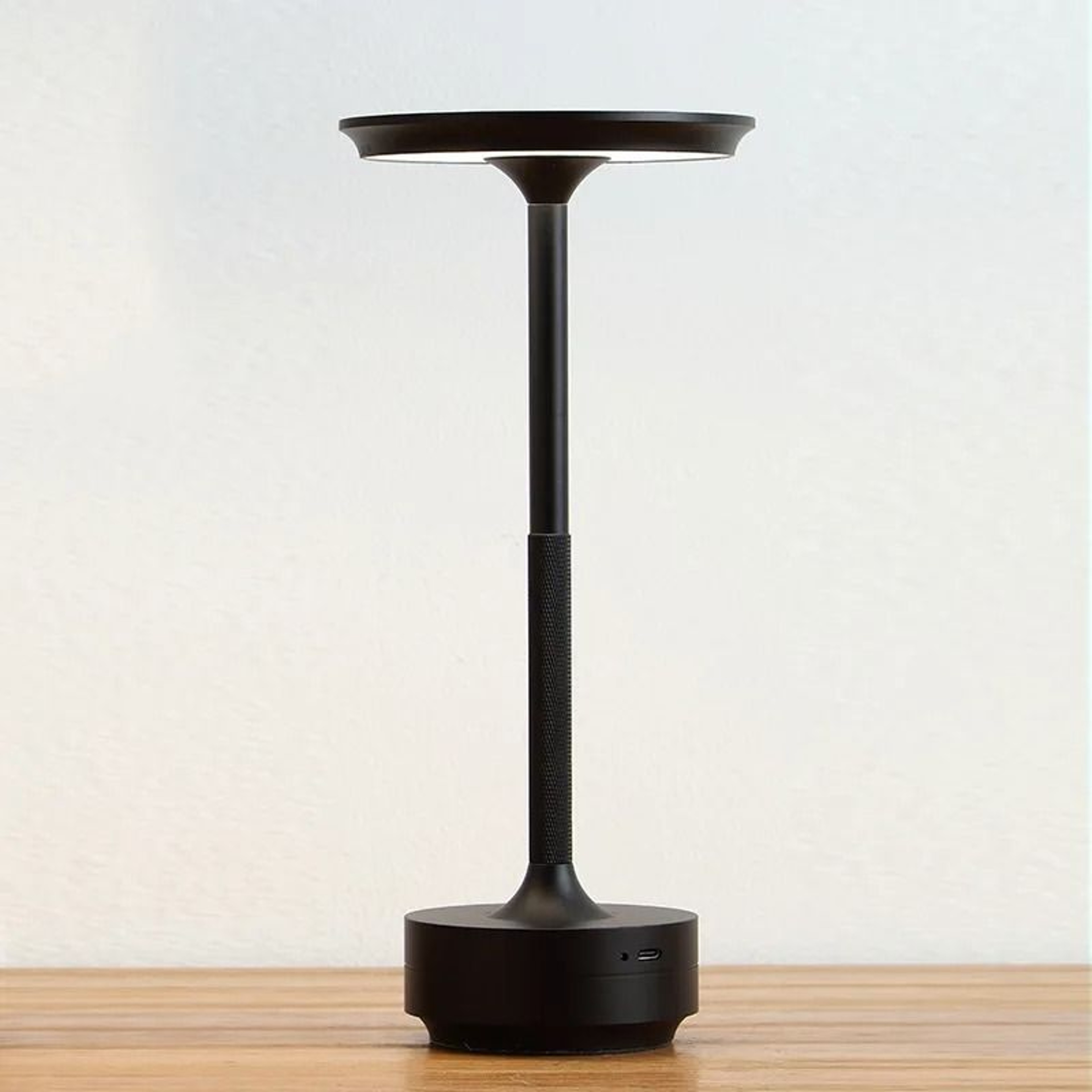 Aluminum Alloy Simple Decorative Lamp  Retro Portable Touch Desk Lamp 8