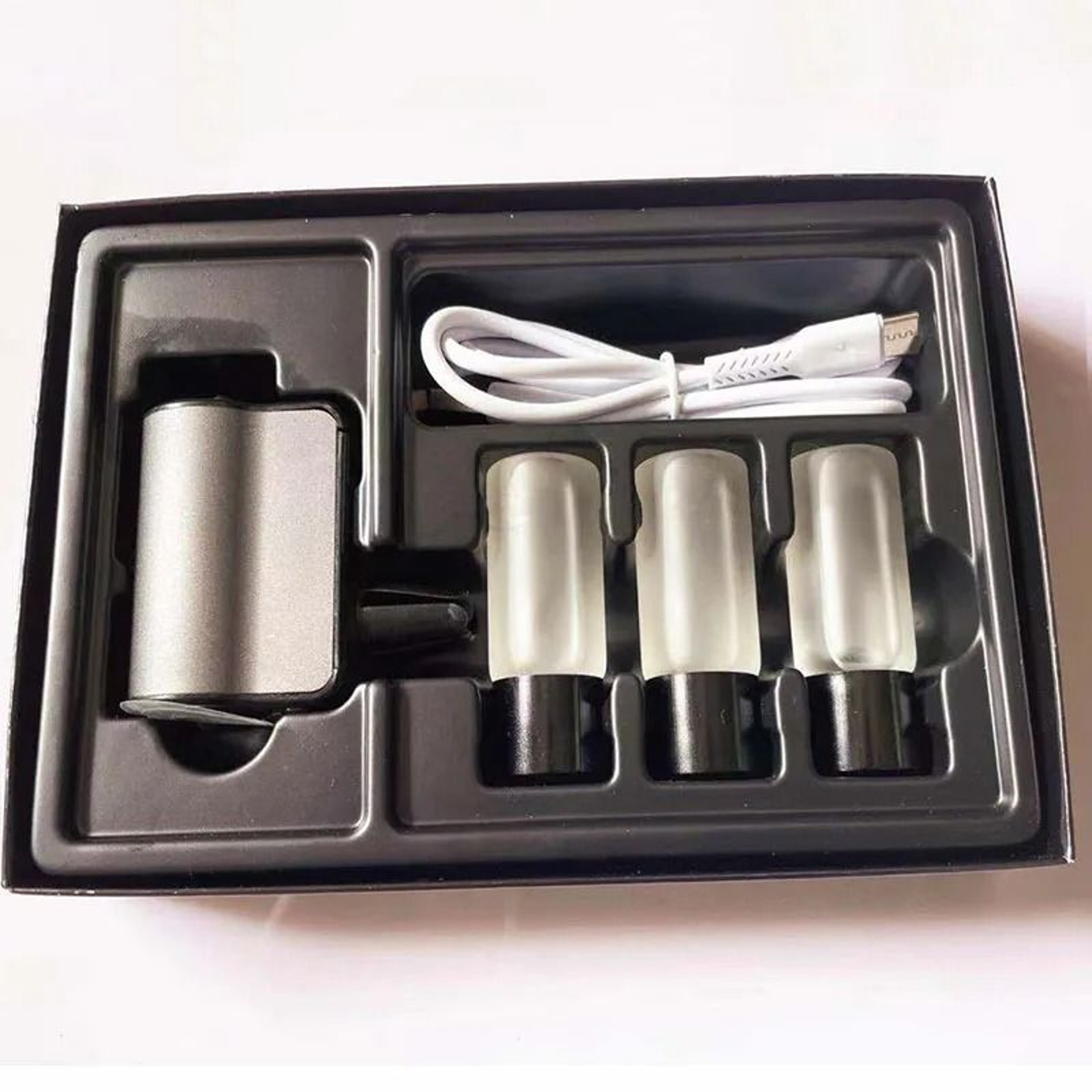 Electric Essential Oil Car Air Freshener  Smart Vent Diffuser  Humidifier 1