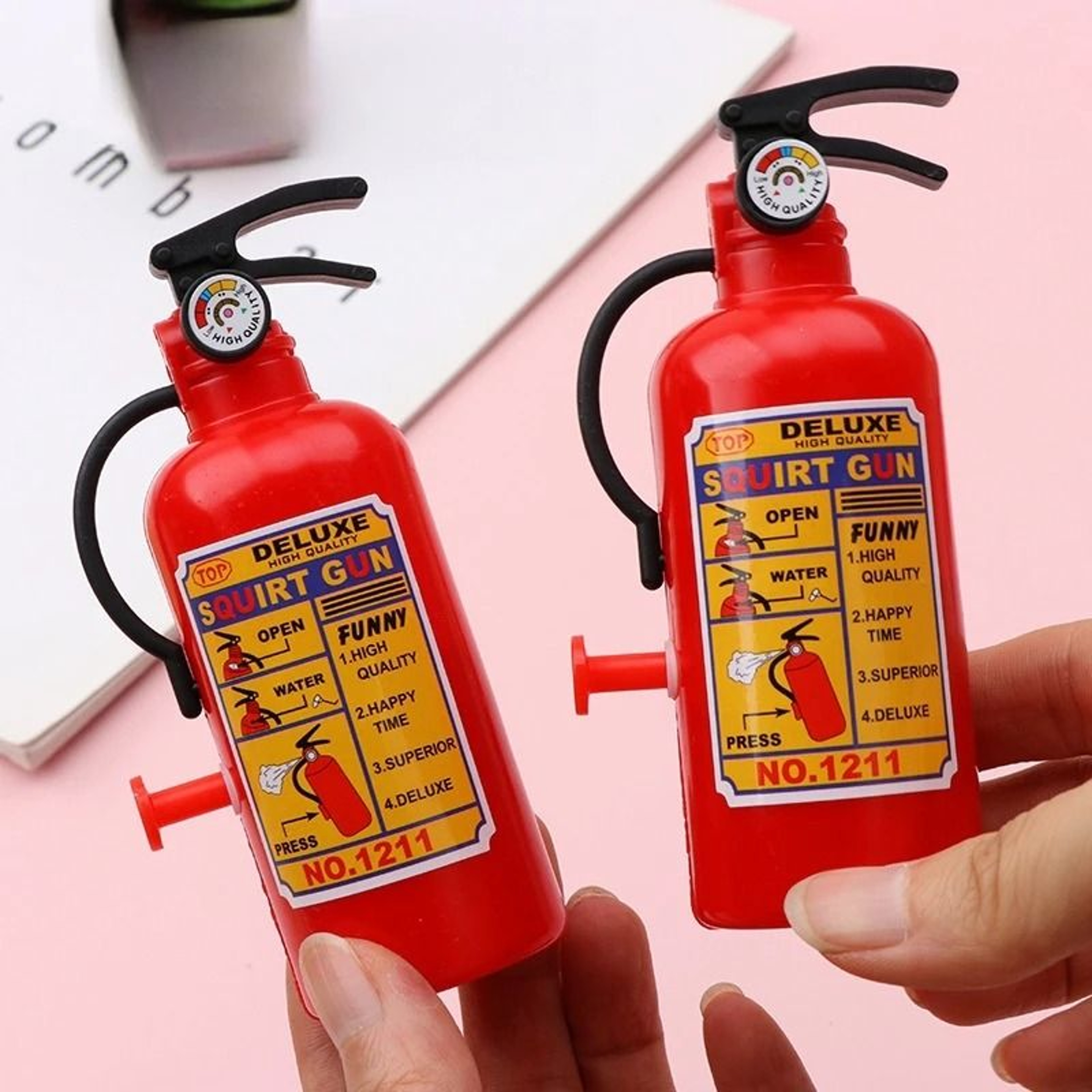 Mini Fire Extinguisher Water Gun Set 4