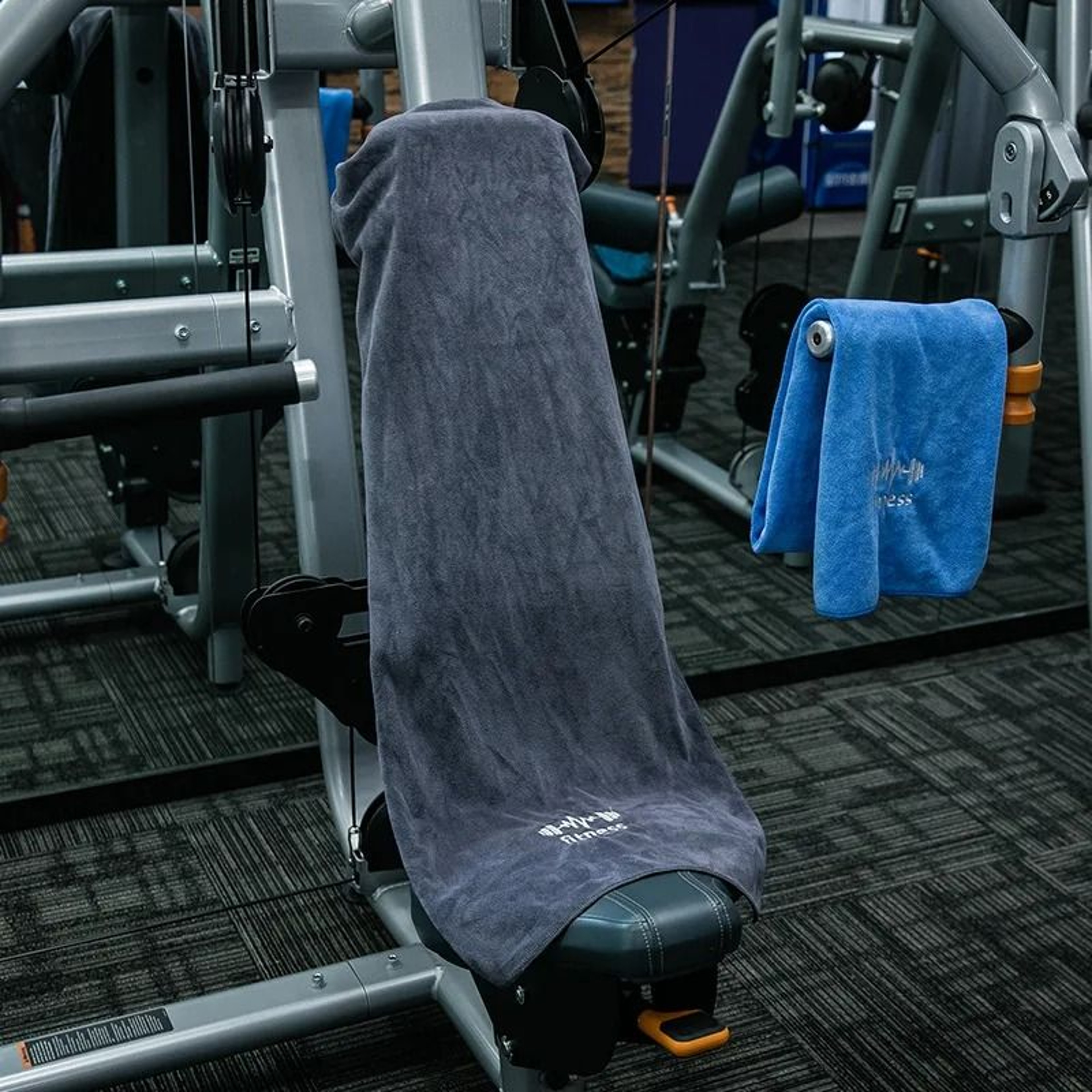 Fitness Equipment Towel  QuickDry NonSlip Sports Towel 0