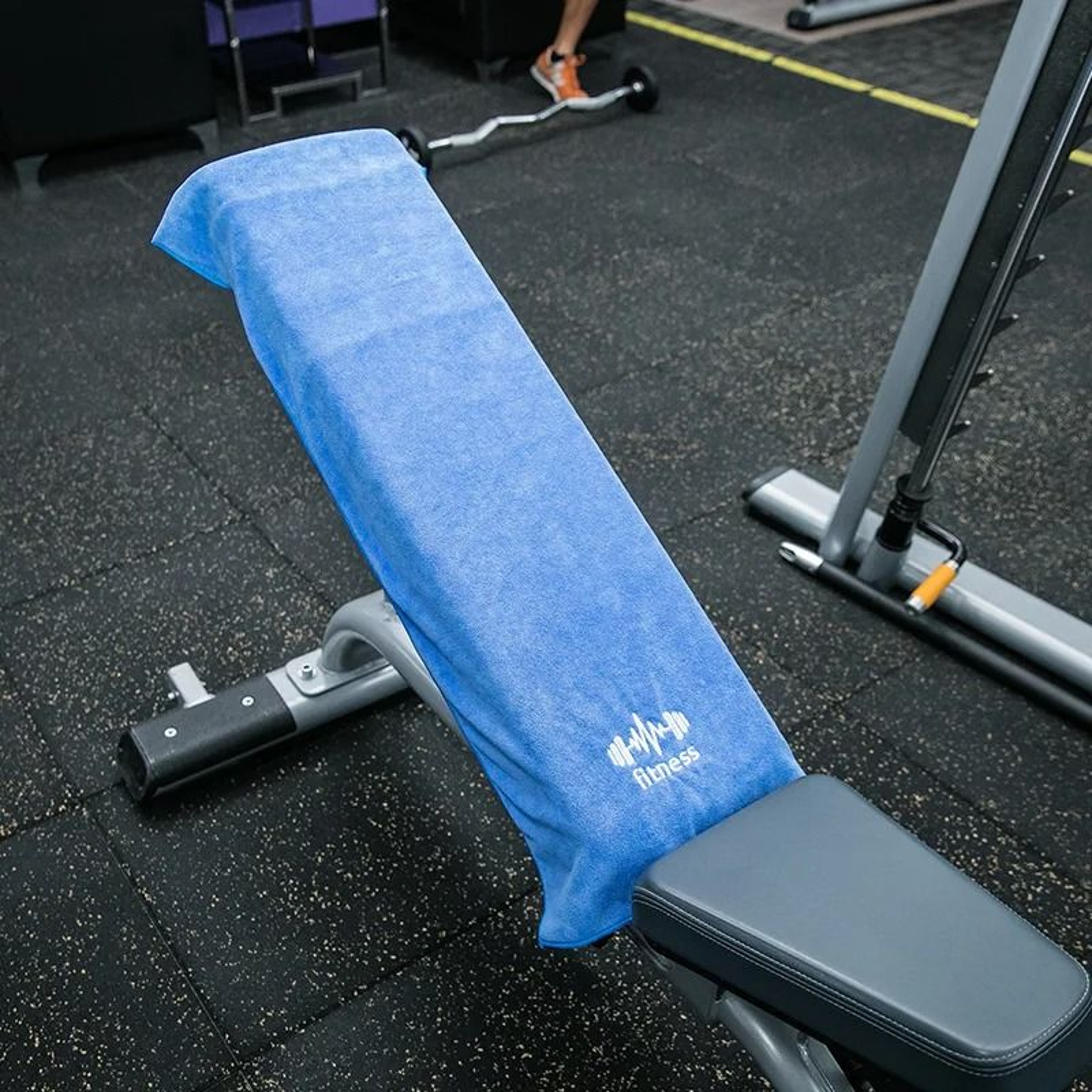 Fitness Equipment Towel  QuickDry NonSlip Sports Towel 4