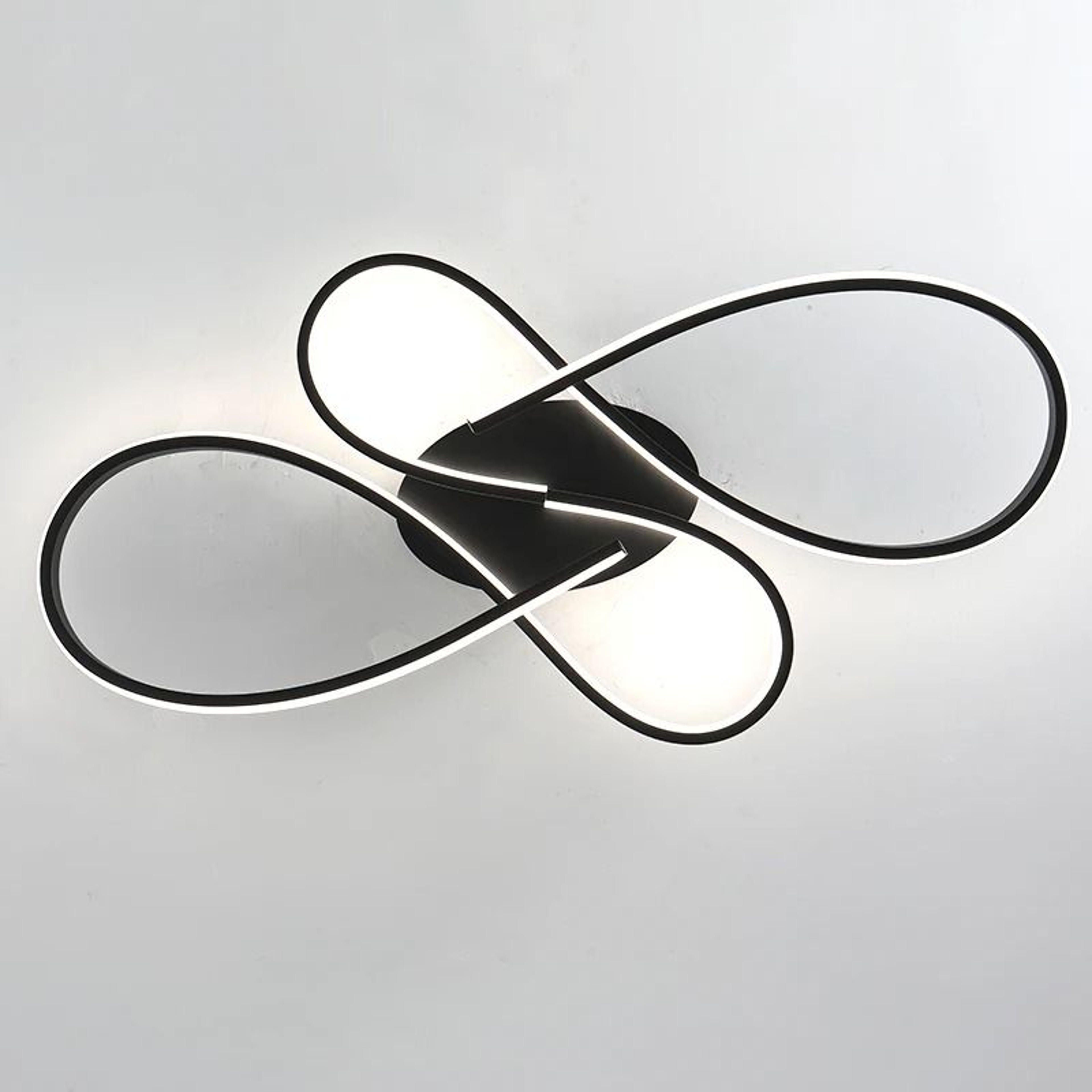 Modern Linear LED Chandelier  Minimalist Ceiling Light Fixture 3
